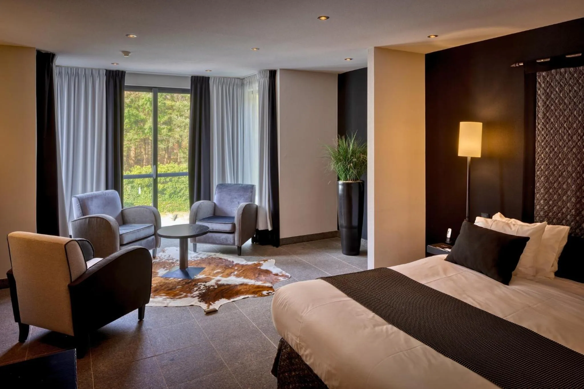 View (from property/room), Bed in Hotel Gastronomique de Echoput