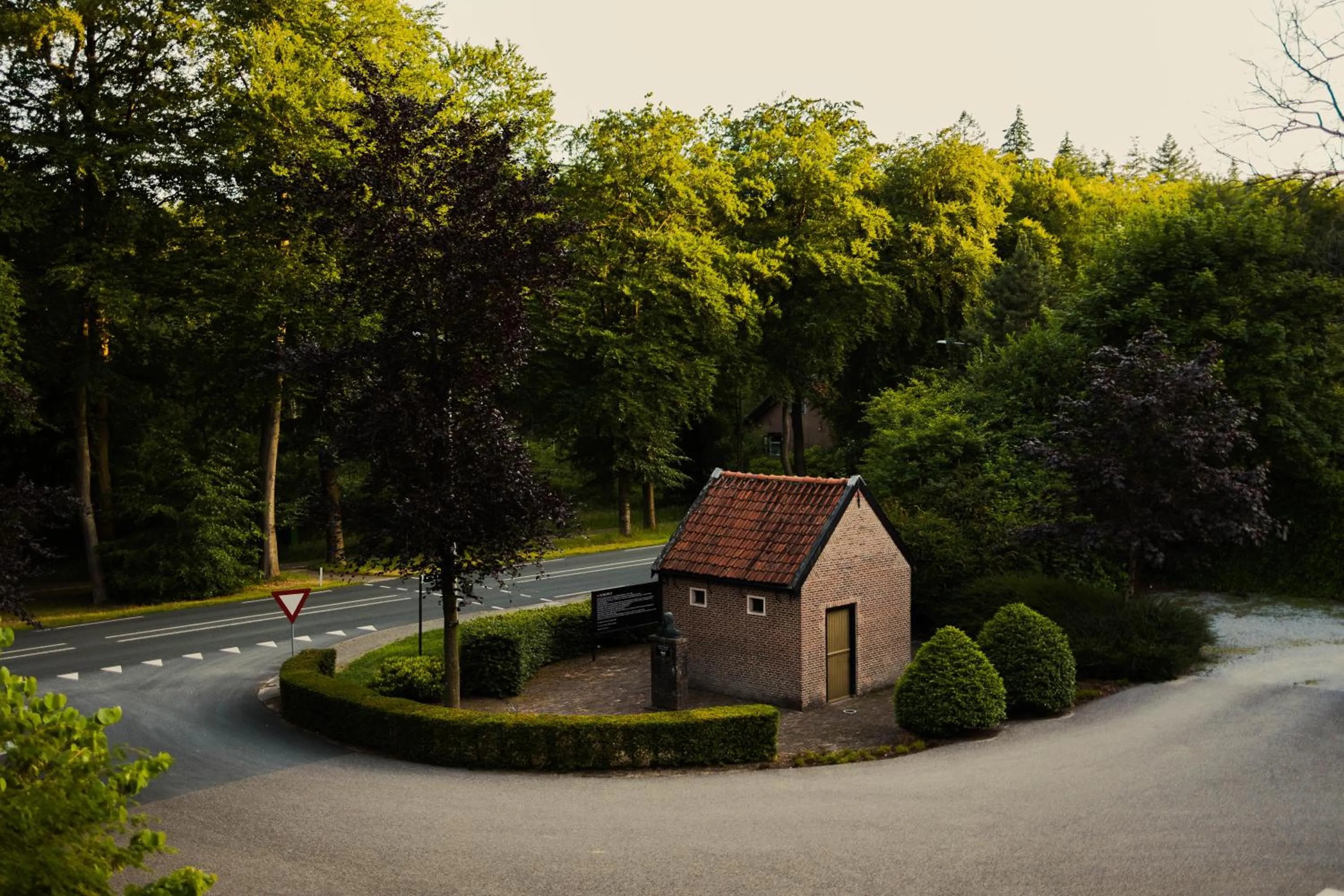 Property building in Hotel Gastronomique de Echoput