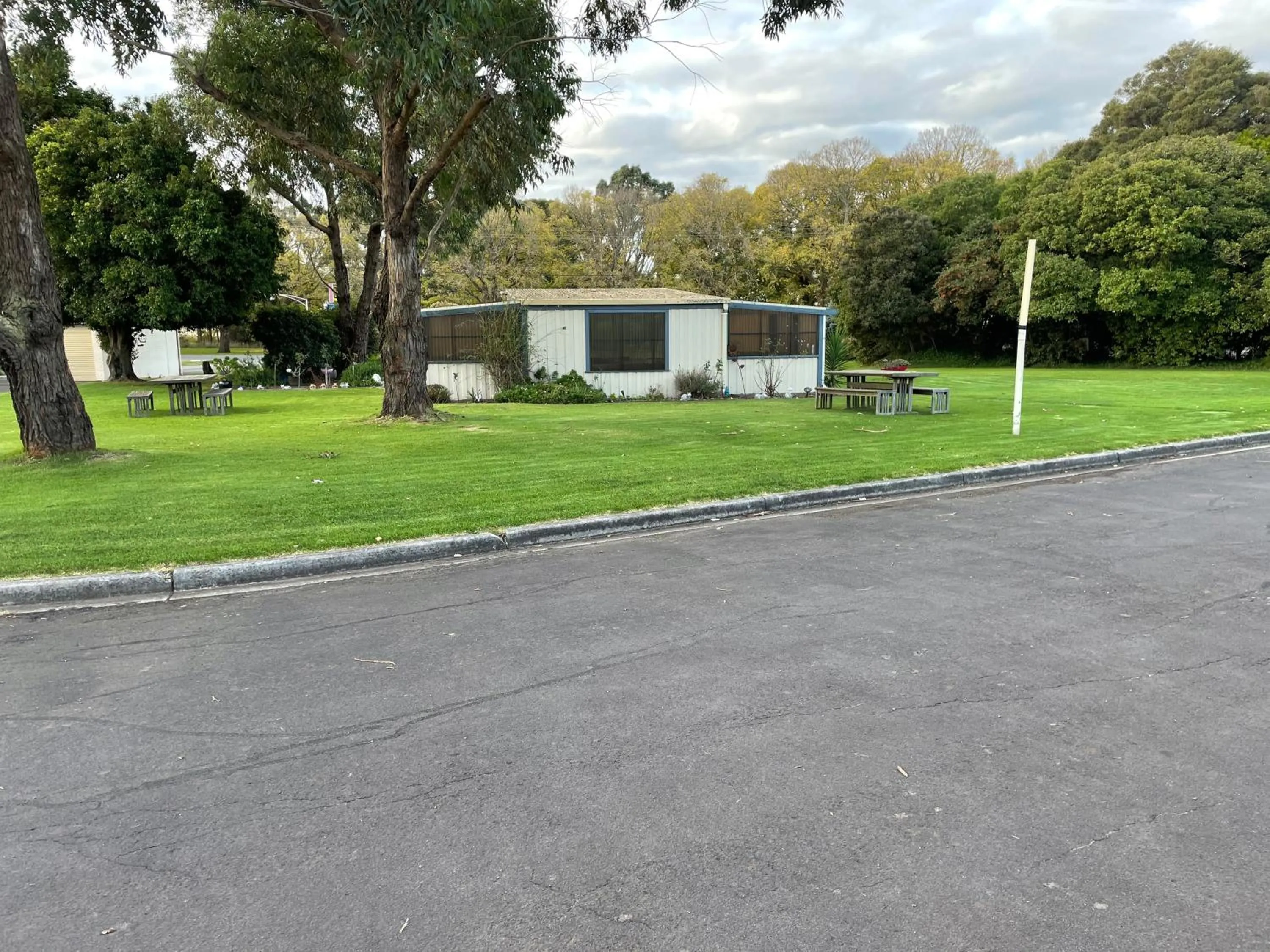 Camperdown Cascade Motel