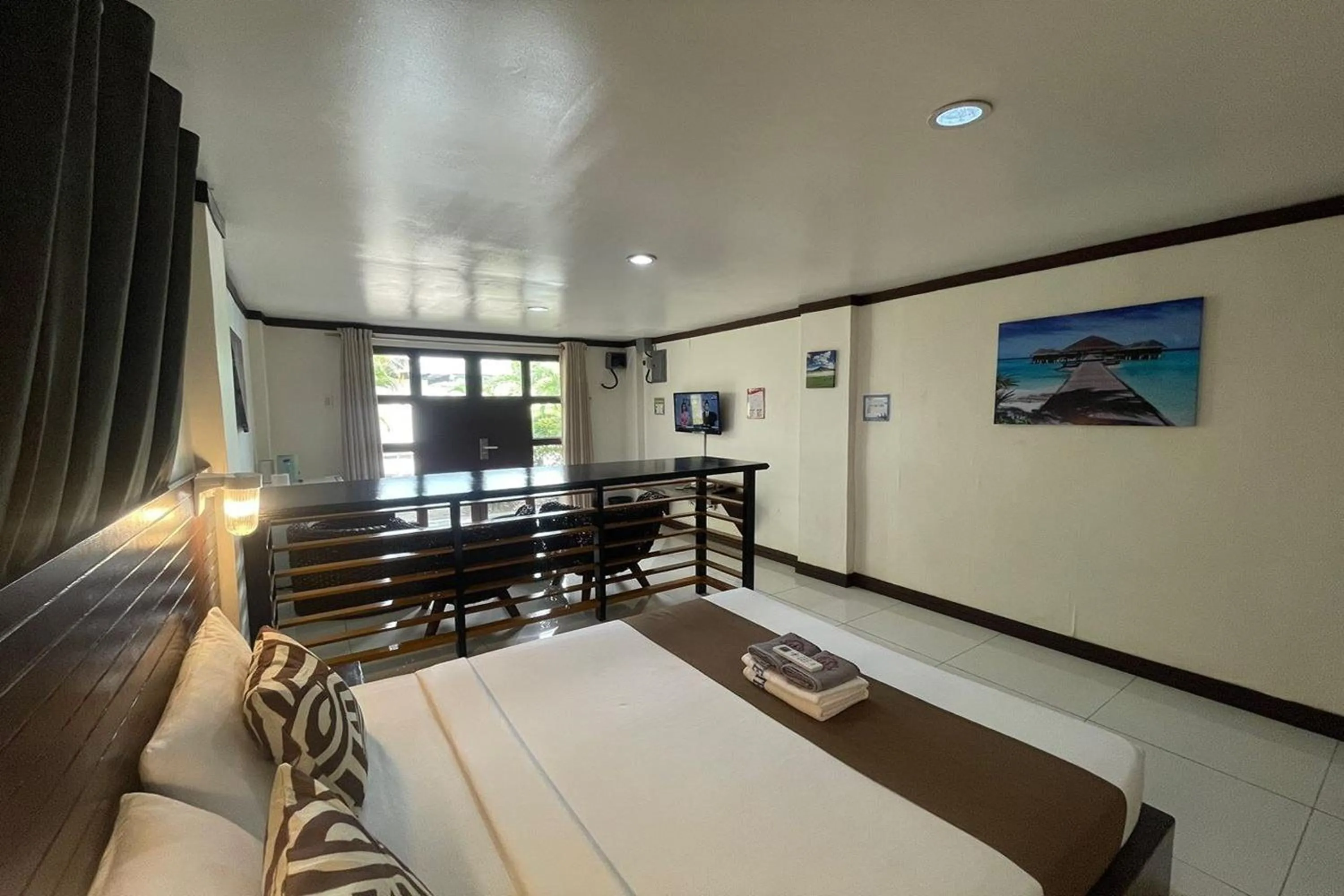 Bed in Angeles Palace Hotel