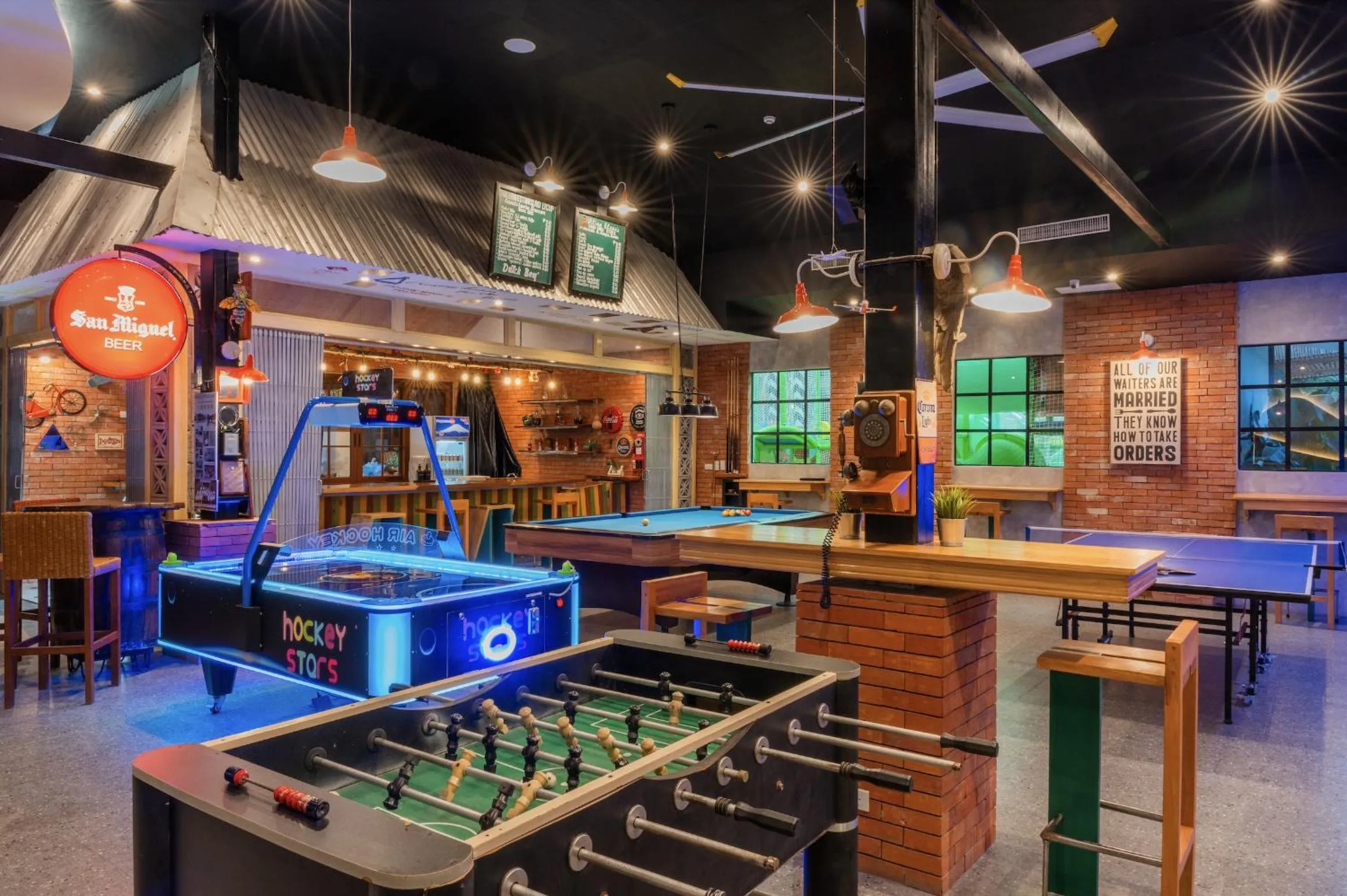 Game Room in Princesa Garden Island Resort and Spa