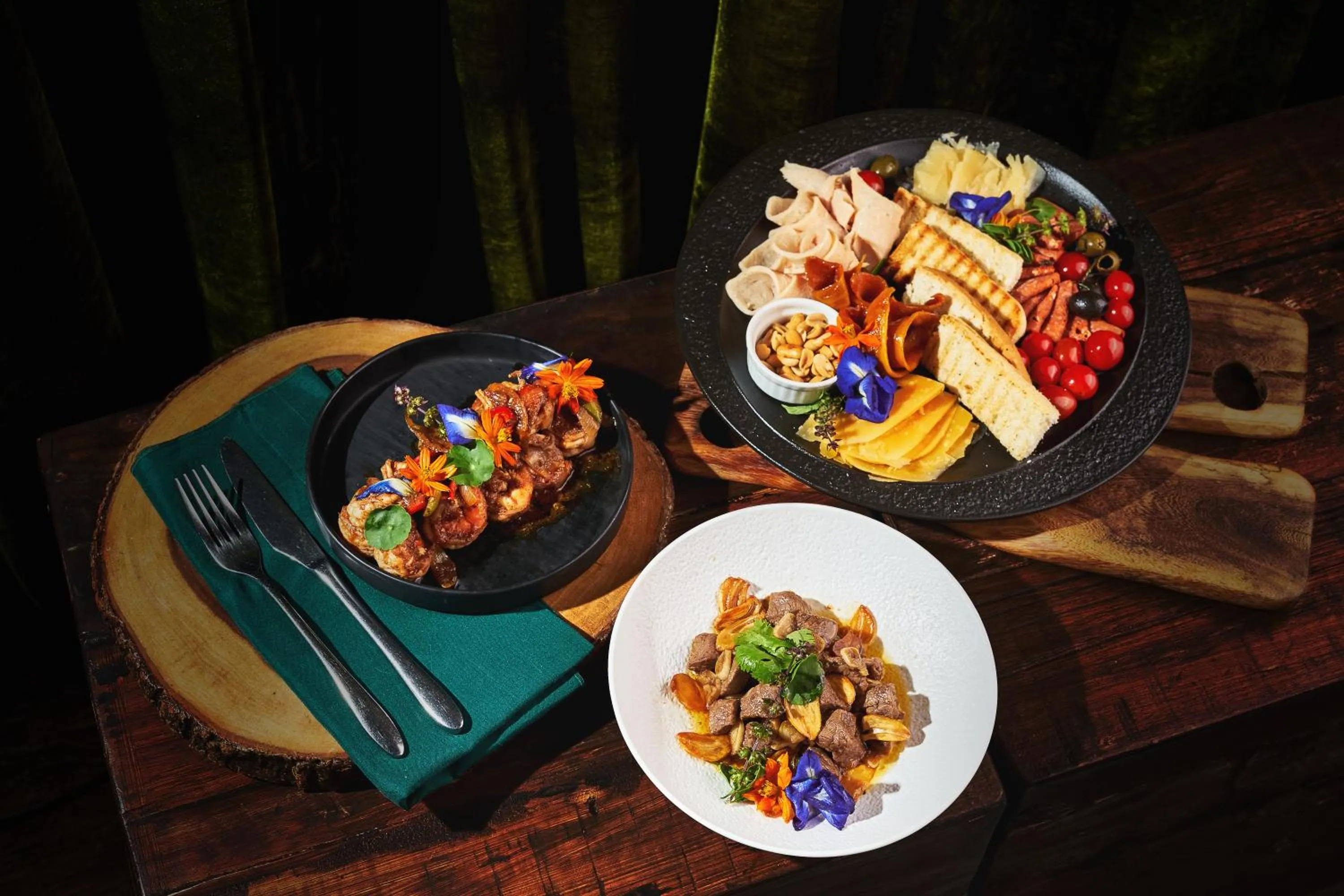 Restaurant/places to eat in Princesa Garden Island Resort and Spa