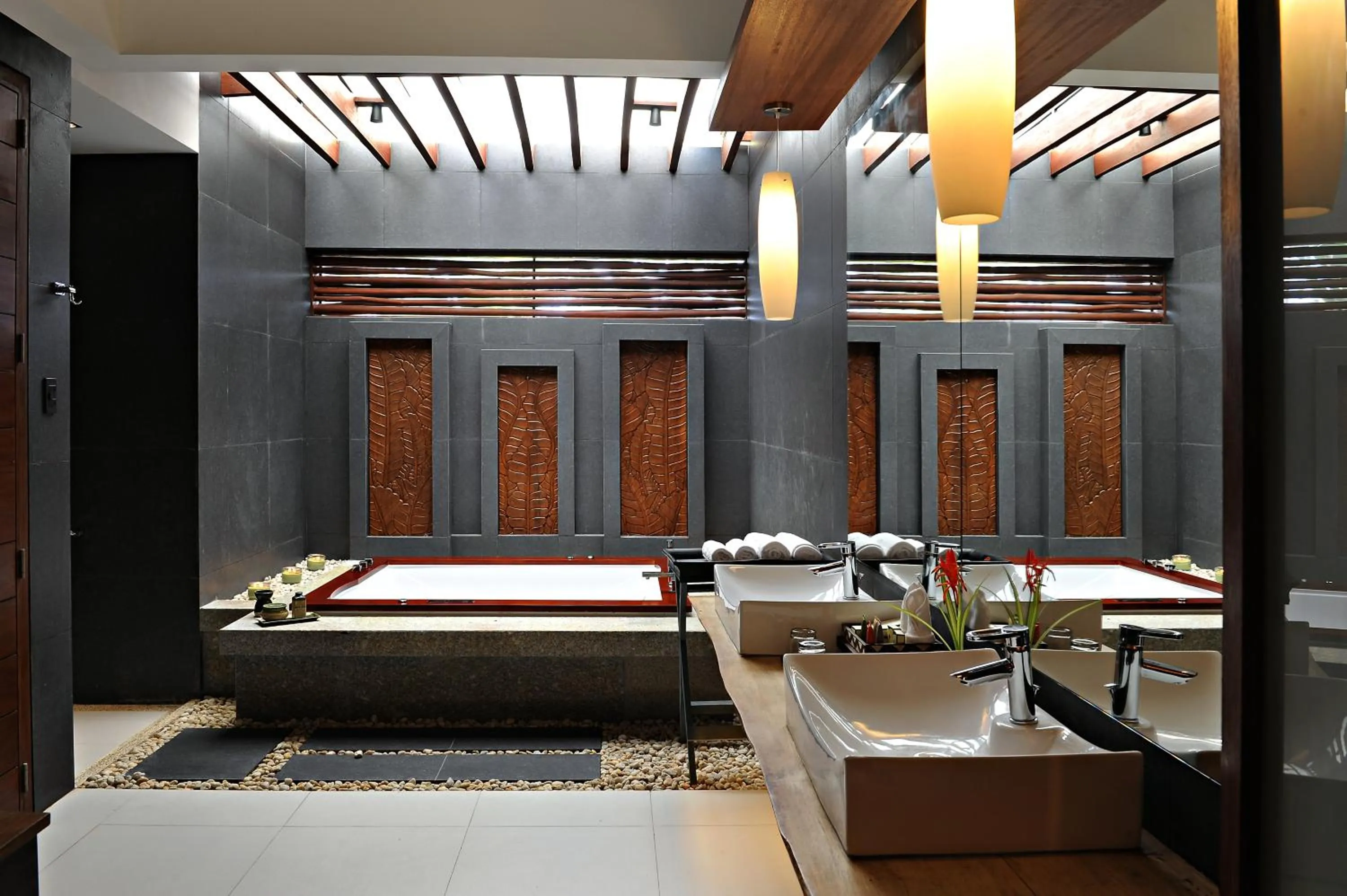 Toilet in Princesa Garden Island Resort and Spa