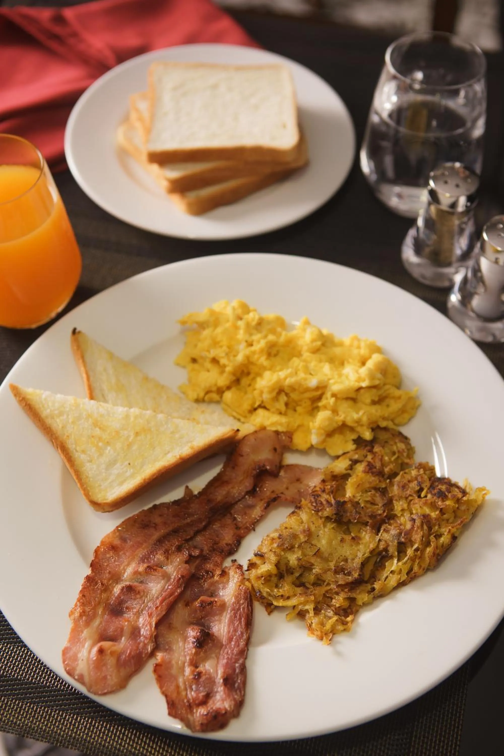 Food and drinks in Hanoi Veris Boutique Hotel & Spa