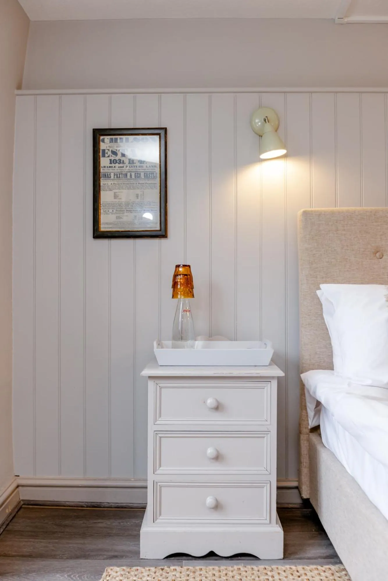 Decorative detail, Bed in The White Horse Inn