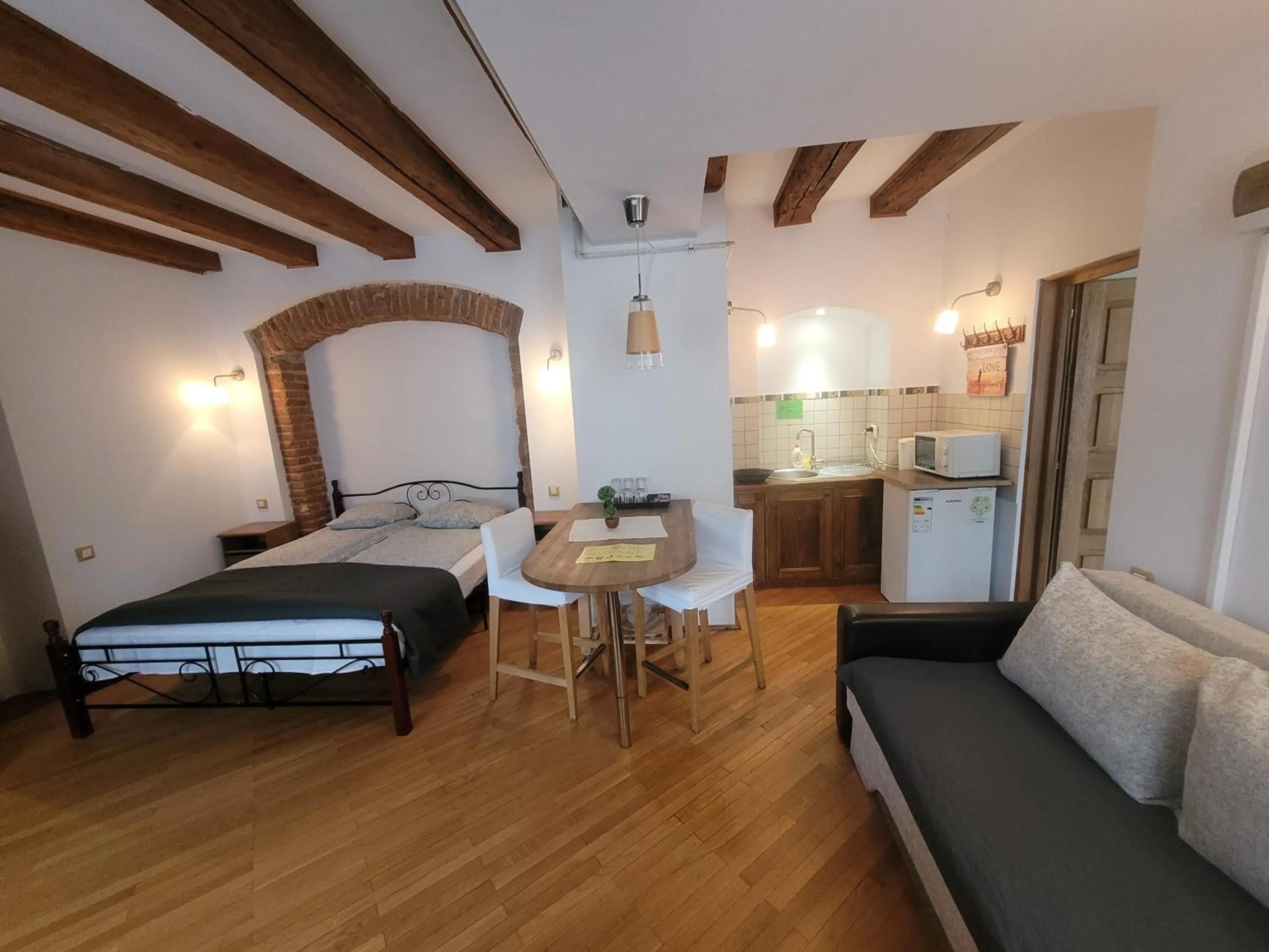 Photo of the whole room, Bed in Main Square Apartments & More