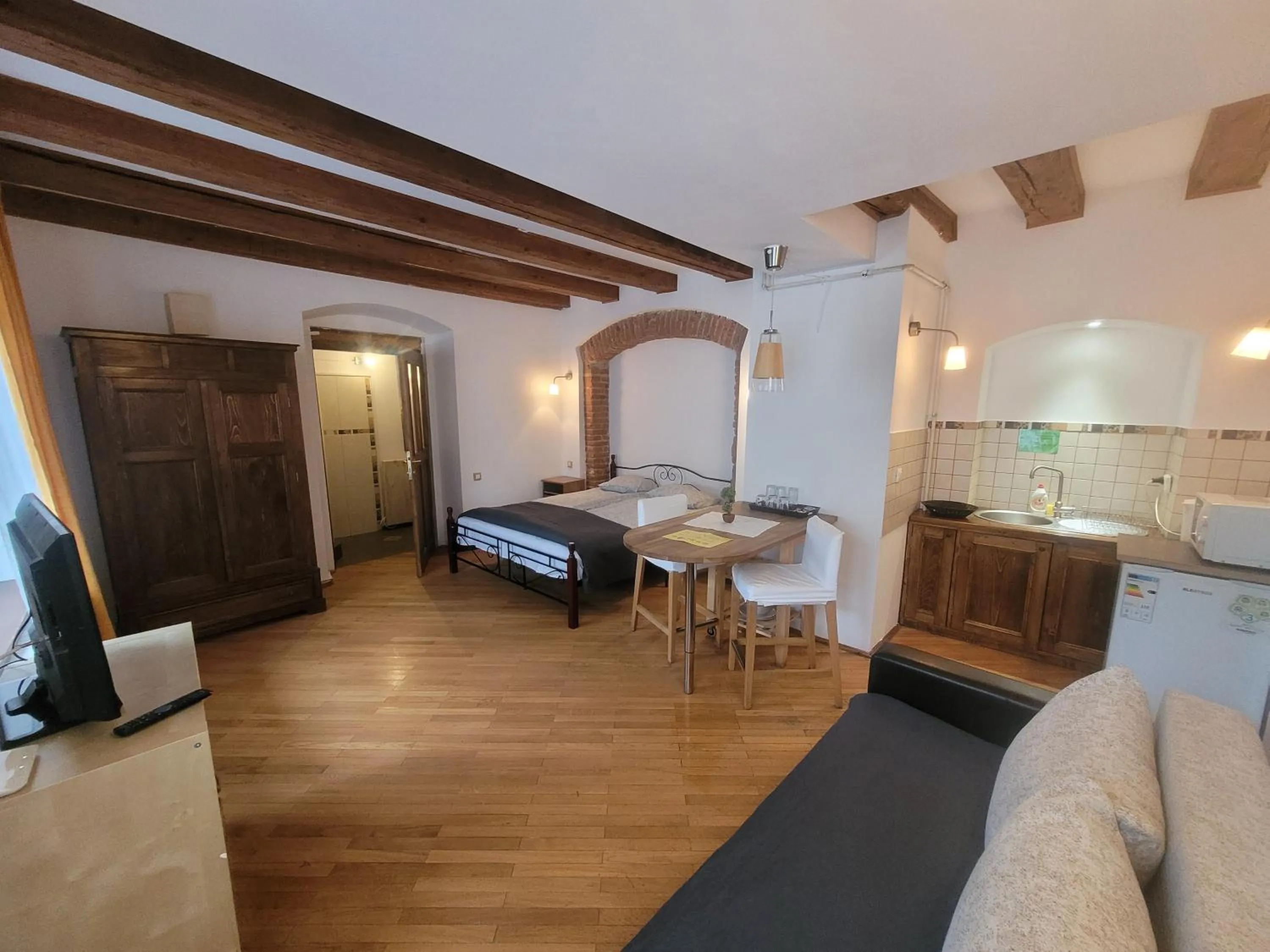 Photo of the whole room, Bed in Main Square Apartments & More