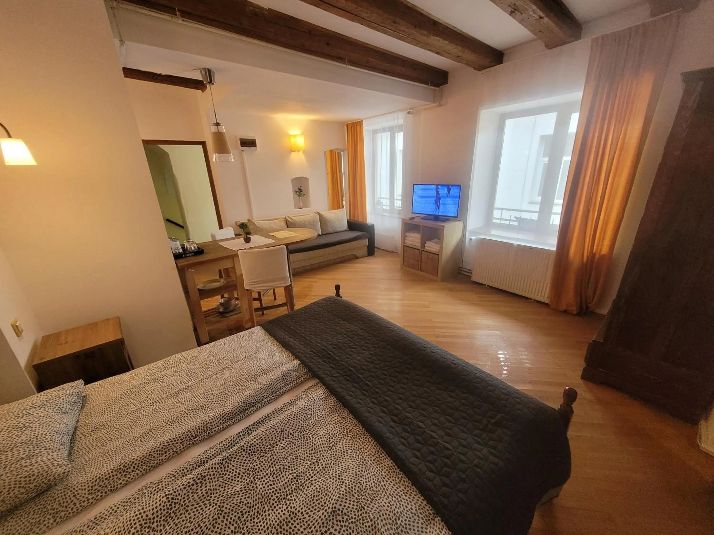 Photo of the whole room, Bed in Main Square Apartments & More