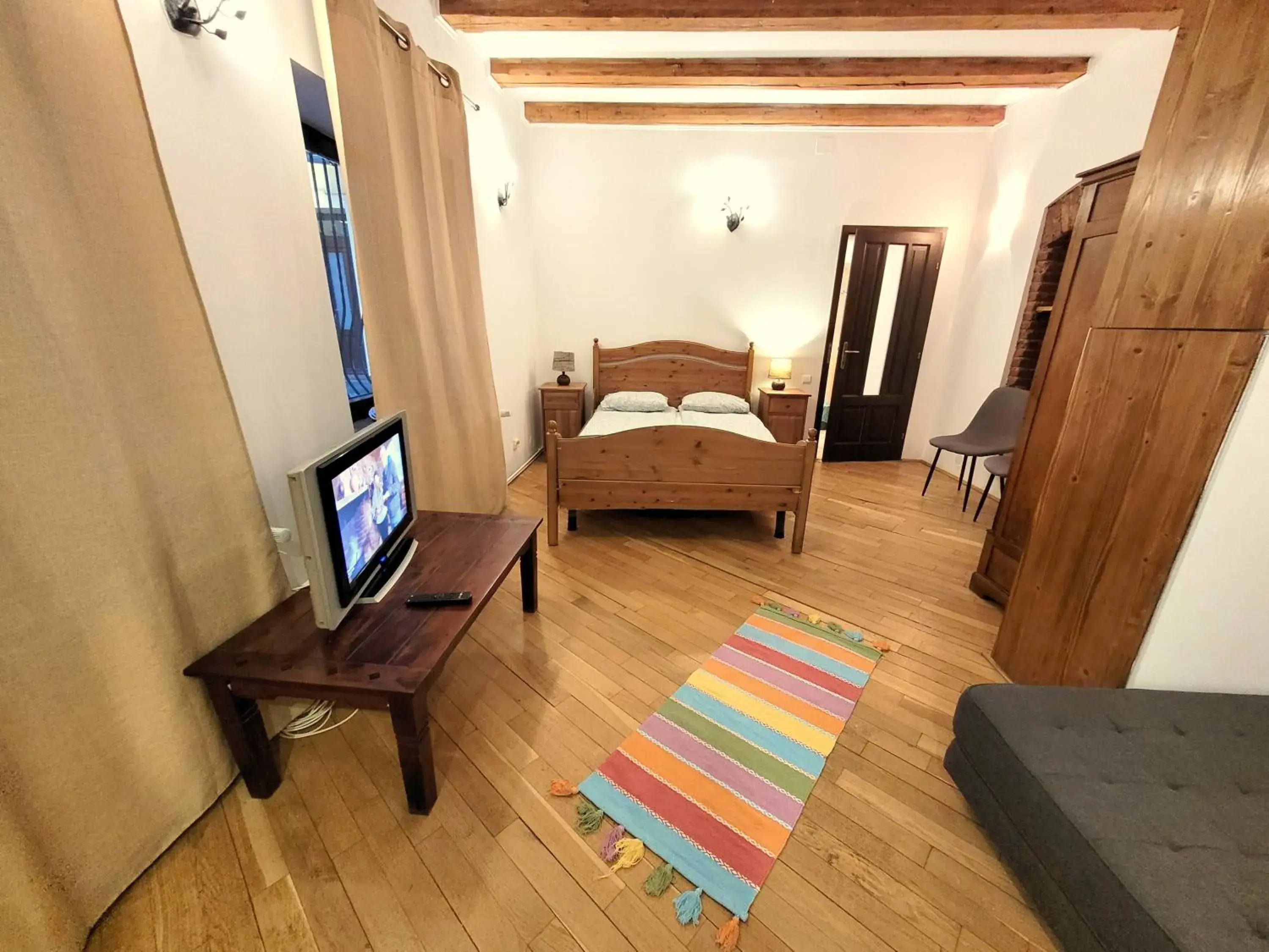 Family Studio in Main Square Apartments & More Family Studio in Main Square Apartments & More