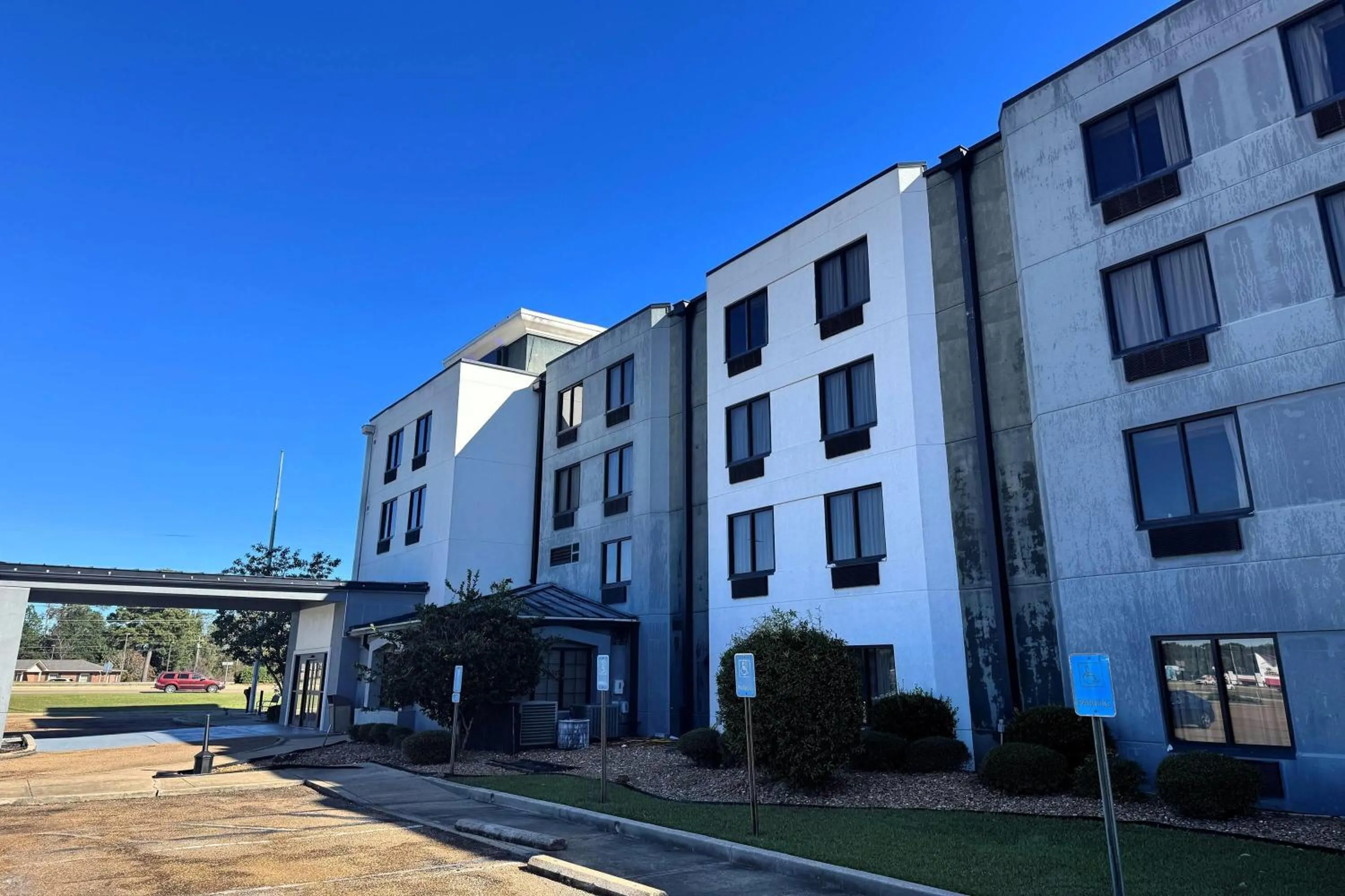 Property building in Travelodge by Wyndham