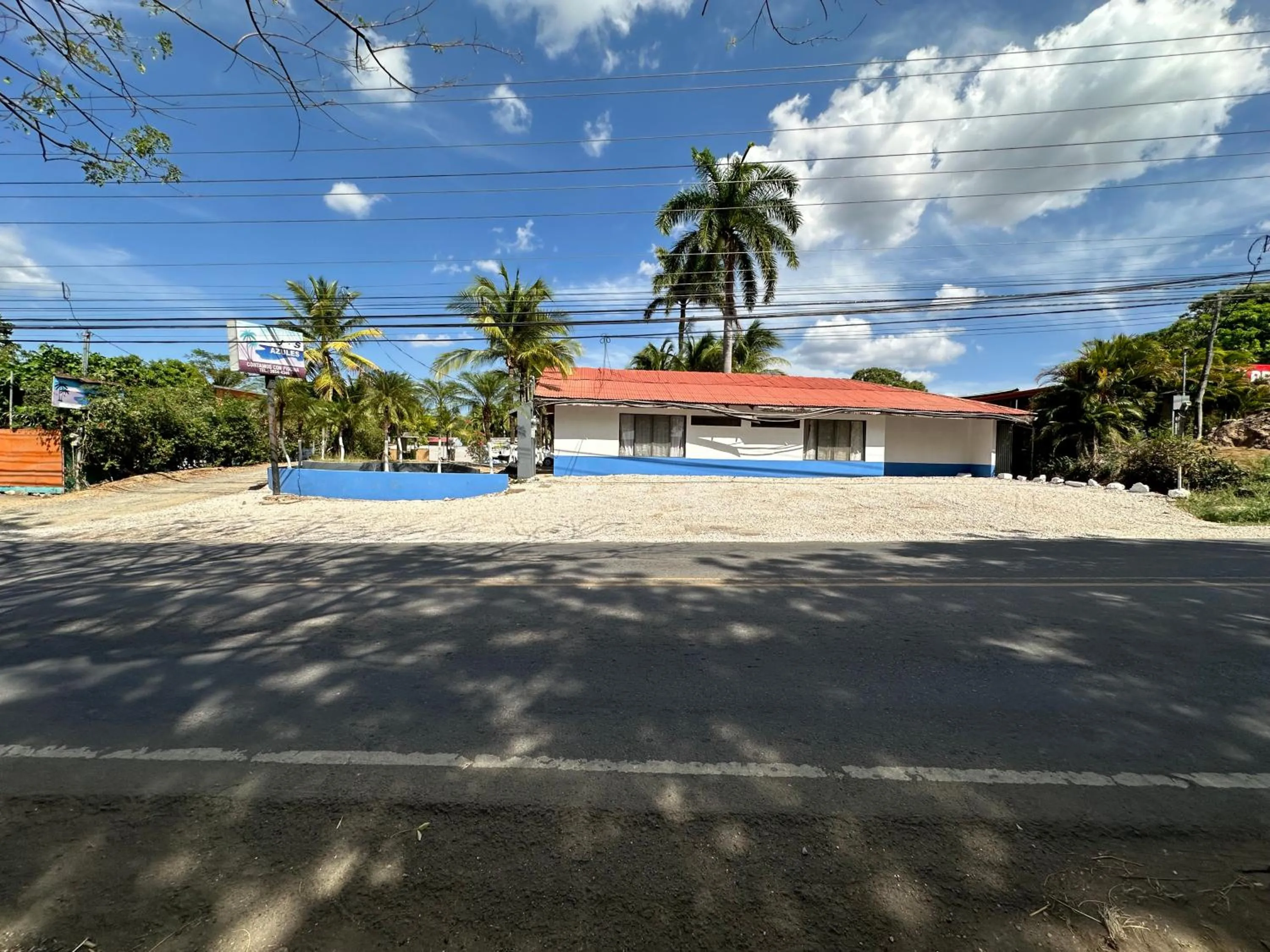 Property building in Wide Mouth Frog Conchal