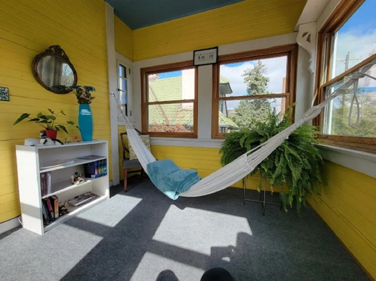 Patio in The Kings Throne Inn and Guest House
