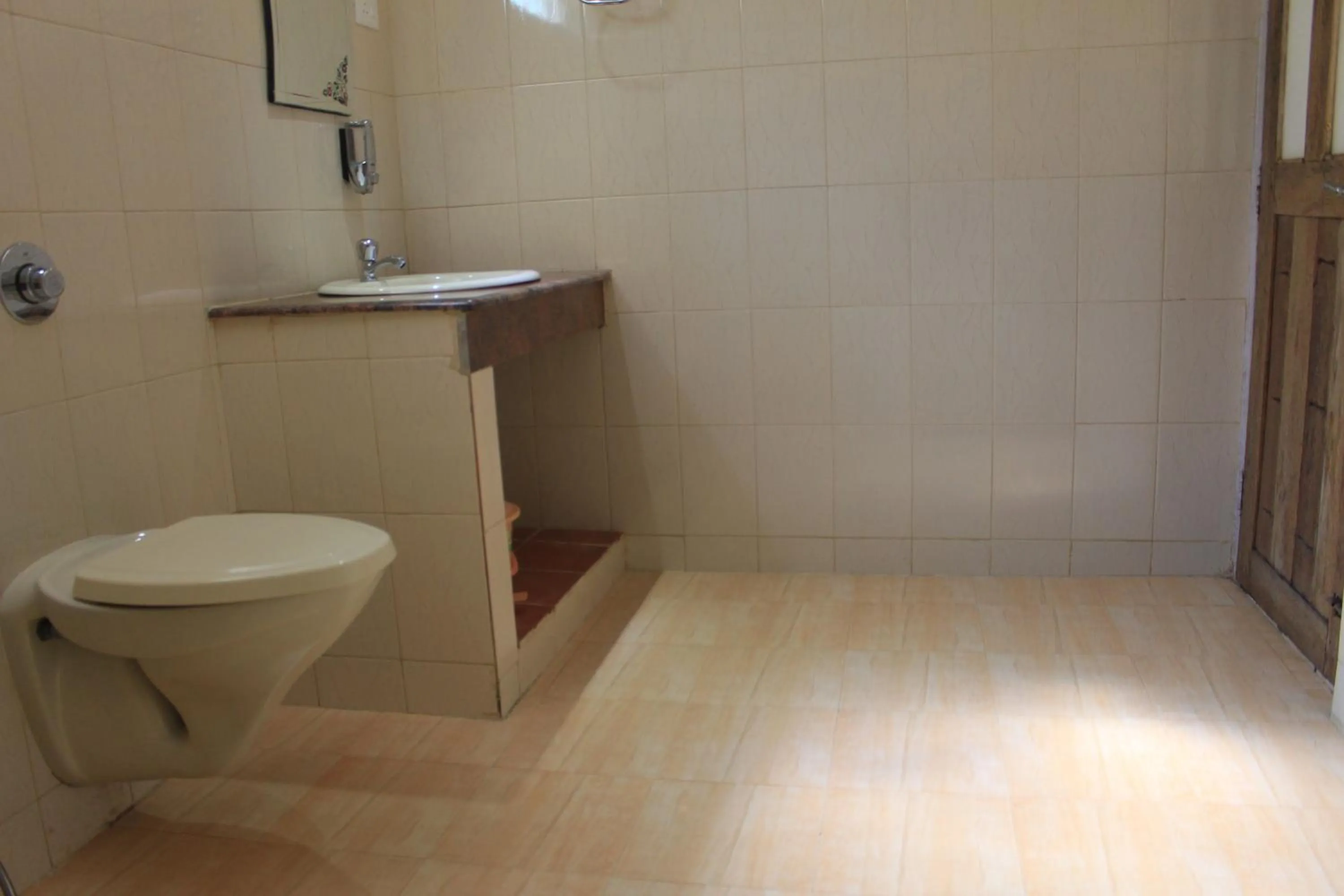 Bathroom in Green Ark Resorts