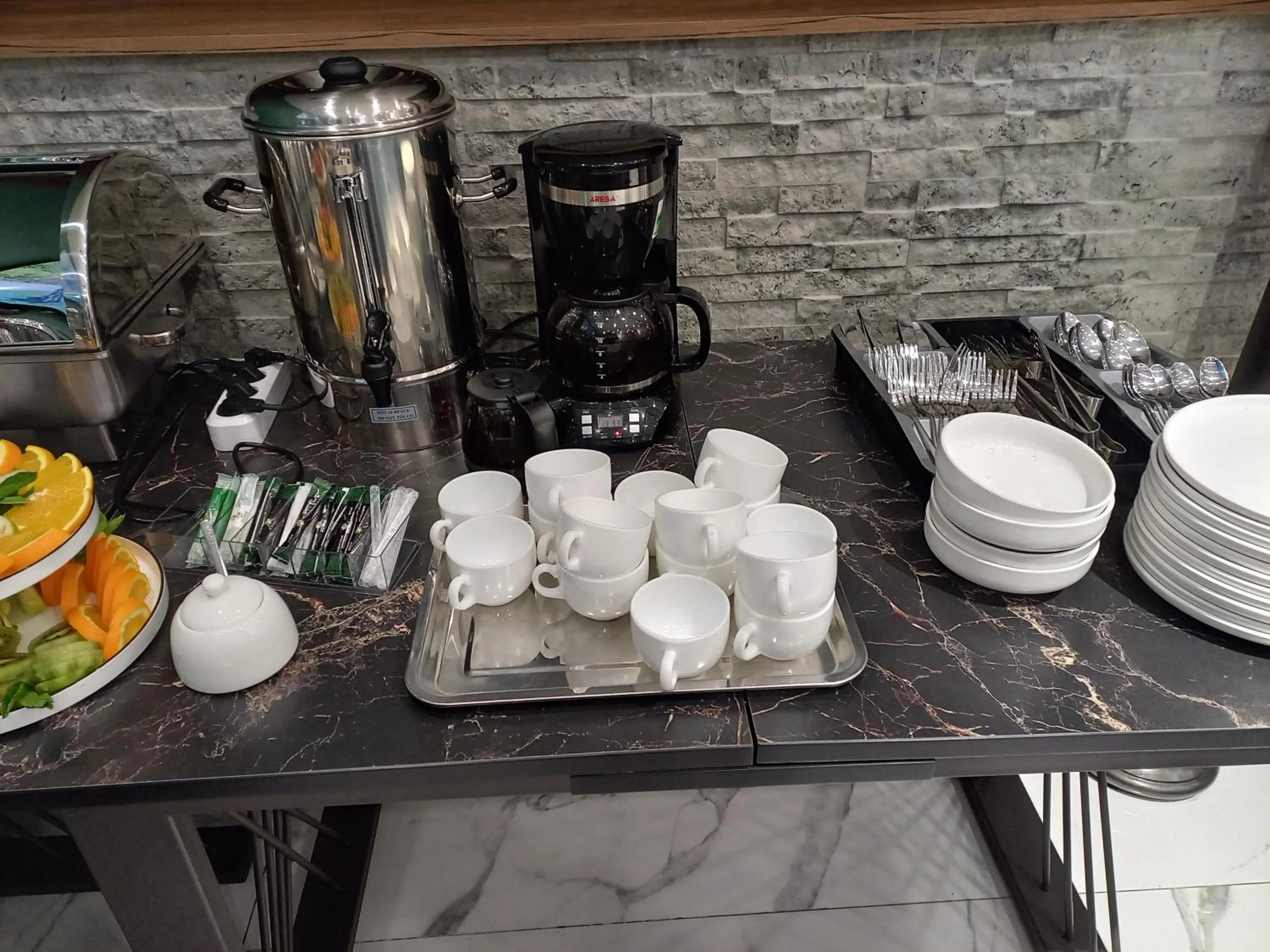 Breakfast in Avenue 23 Boutique Hotel