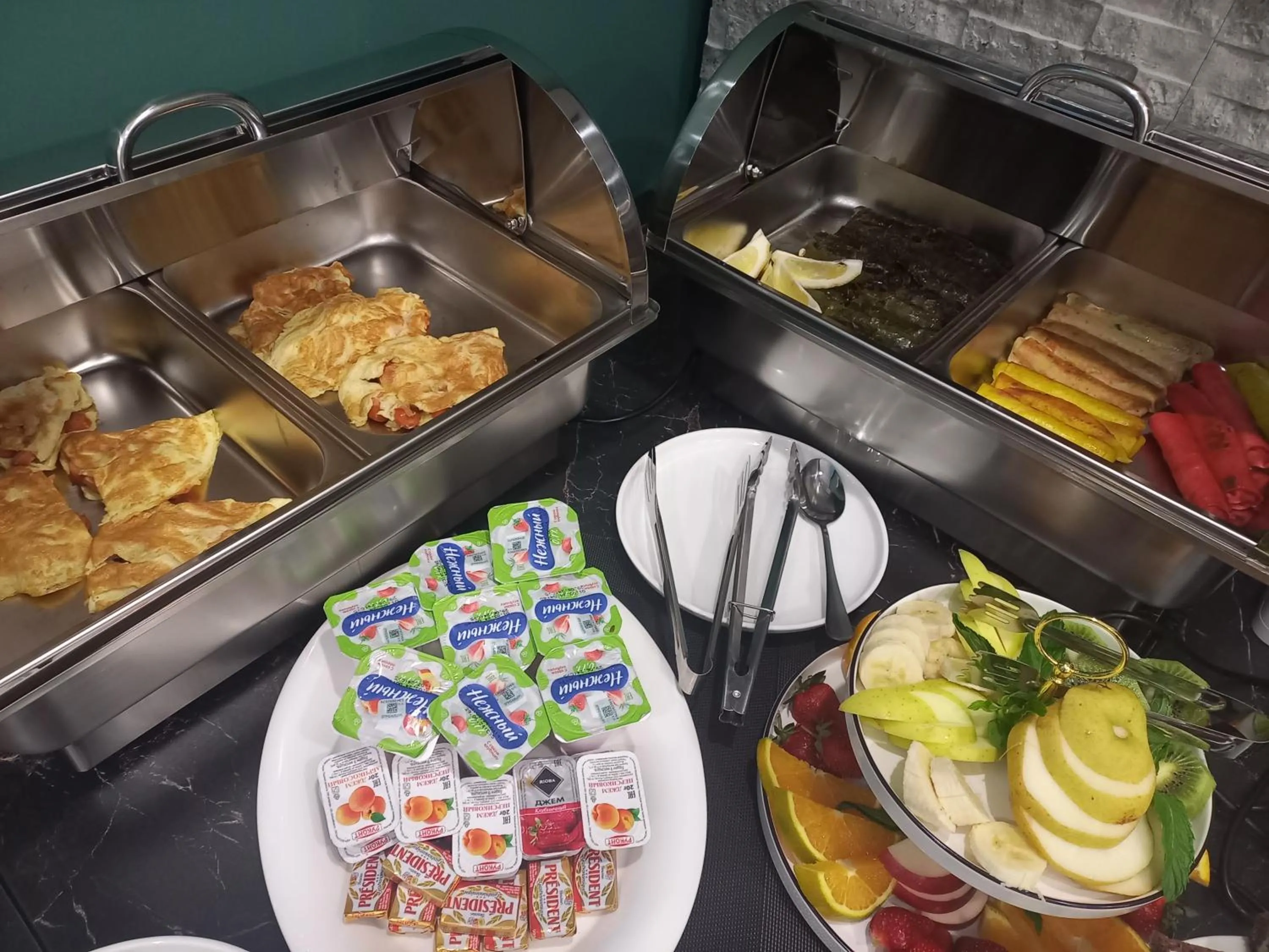 Breakfast in Avenue 23 Boutique Hotel