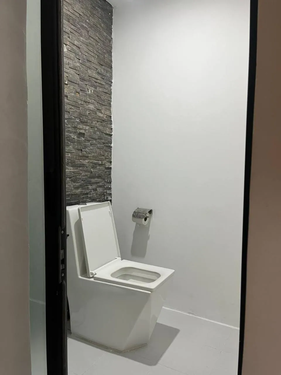 Toilet in Angkor Sand Hotel