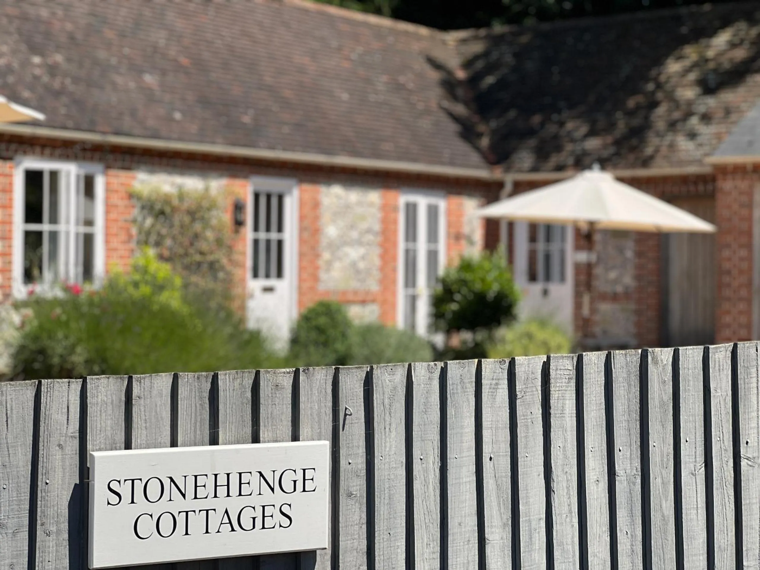 Property building in Stonehenge Cottages