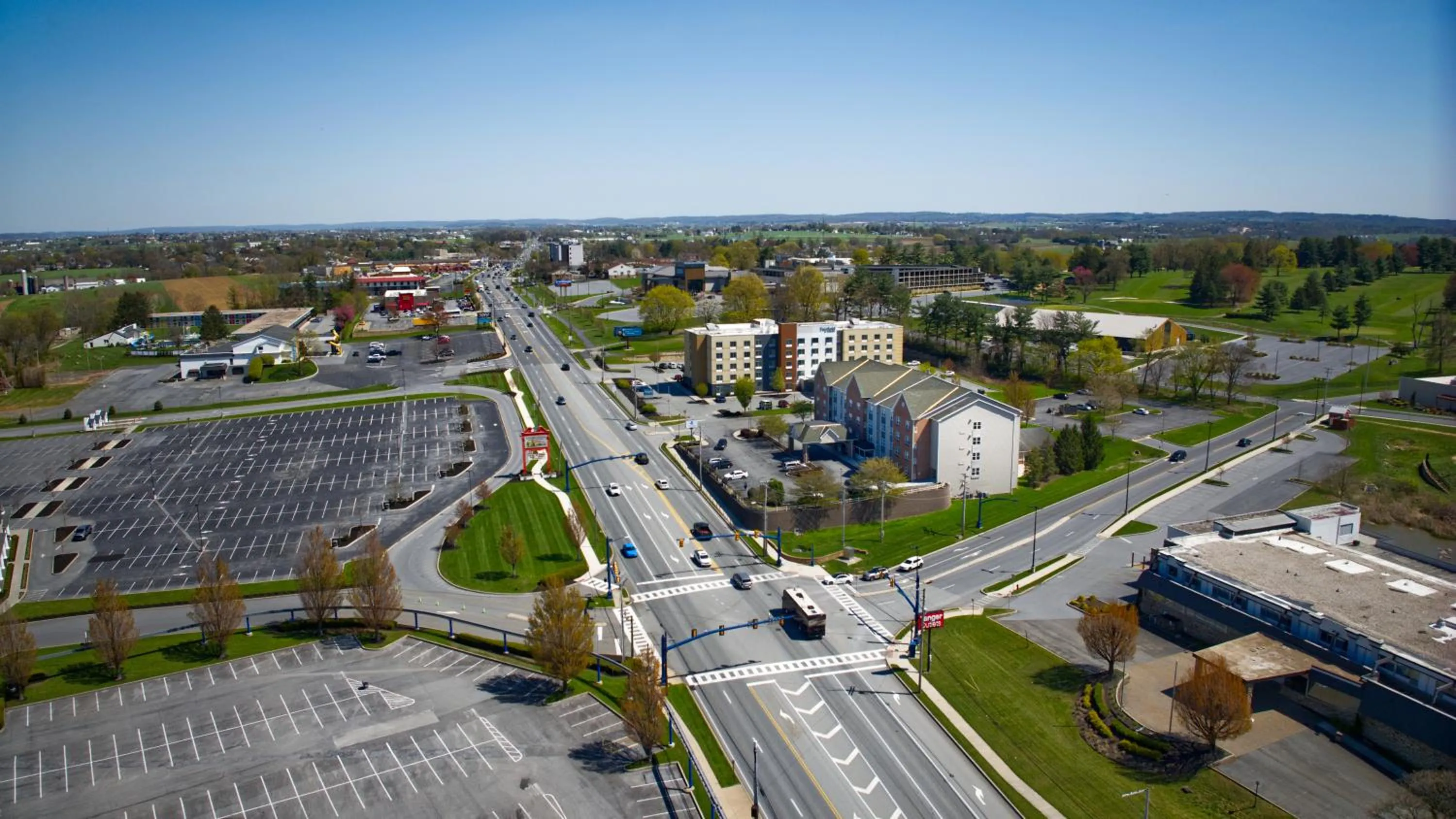Bird's eye view in Parkview Inn & Suites, Lancaster Amish Country, PA