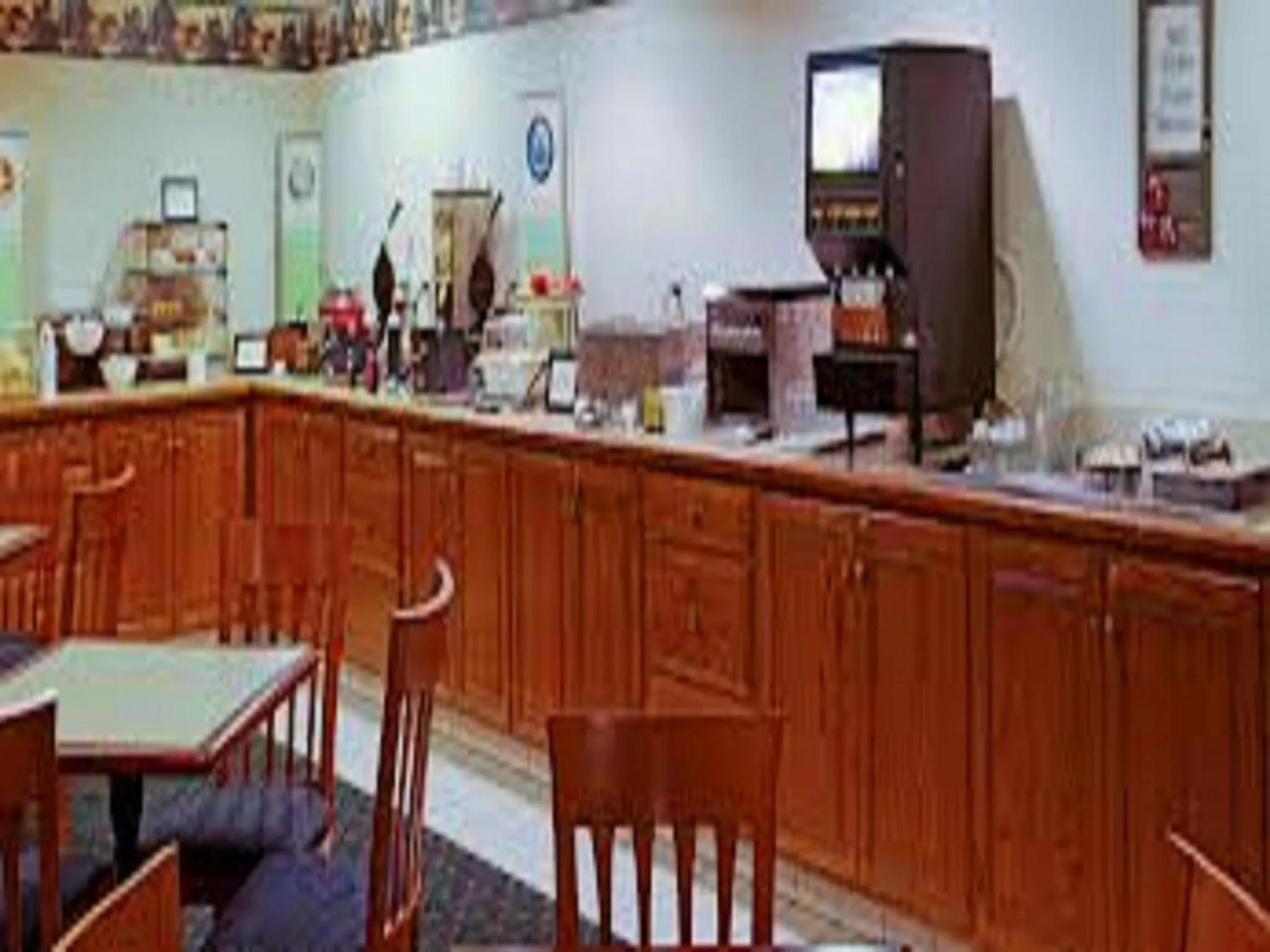 Restaurant/places to eat in Parkview Inn & Suites, Lancaster Amish Country, PA