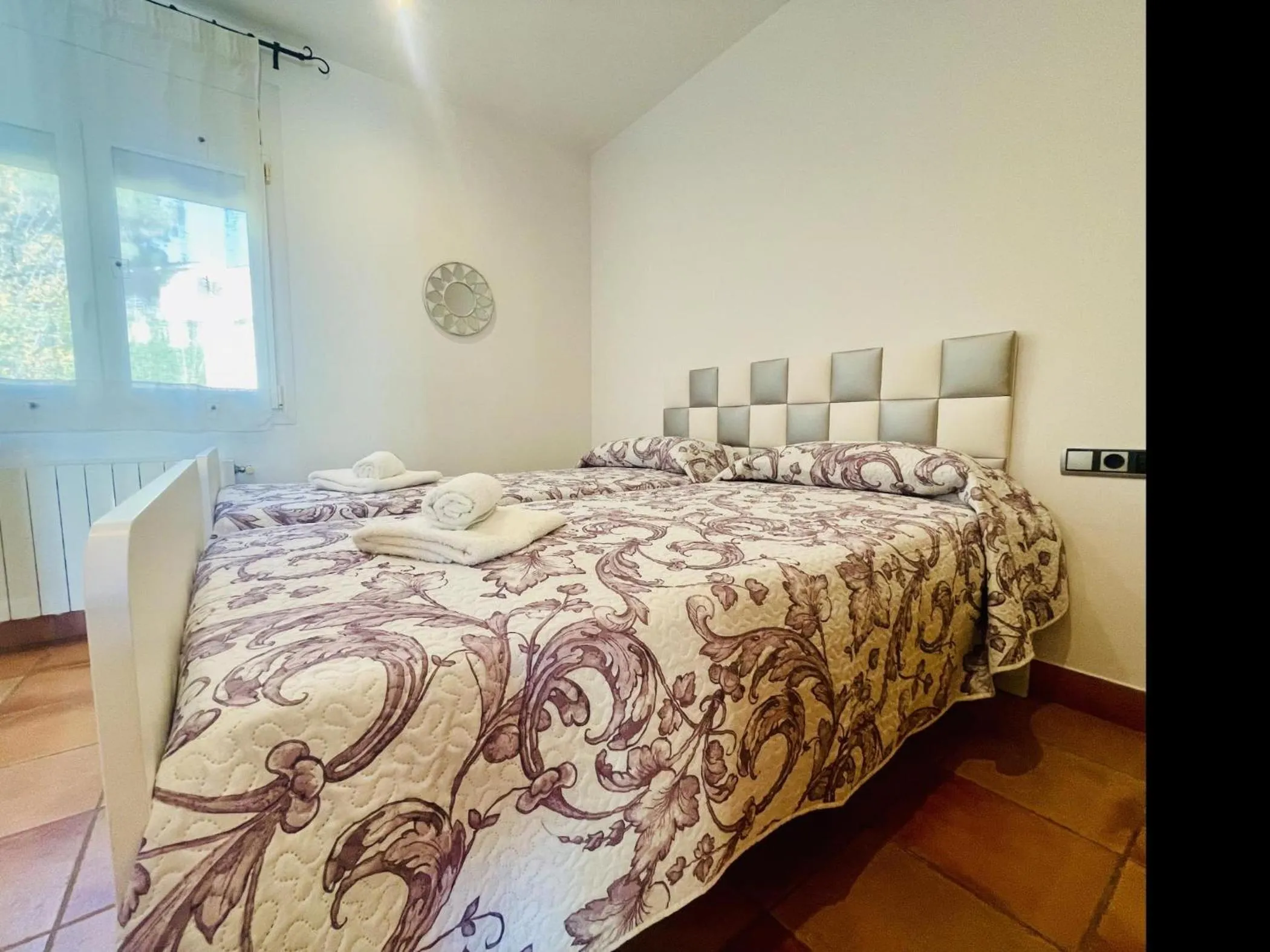 La Nova by Costabravaway