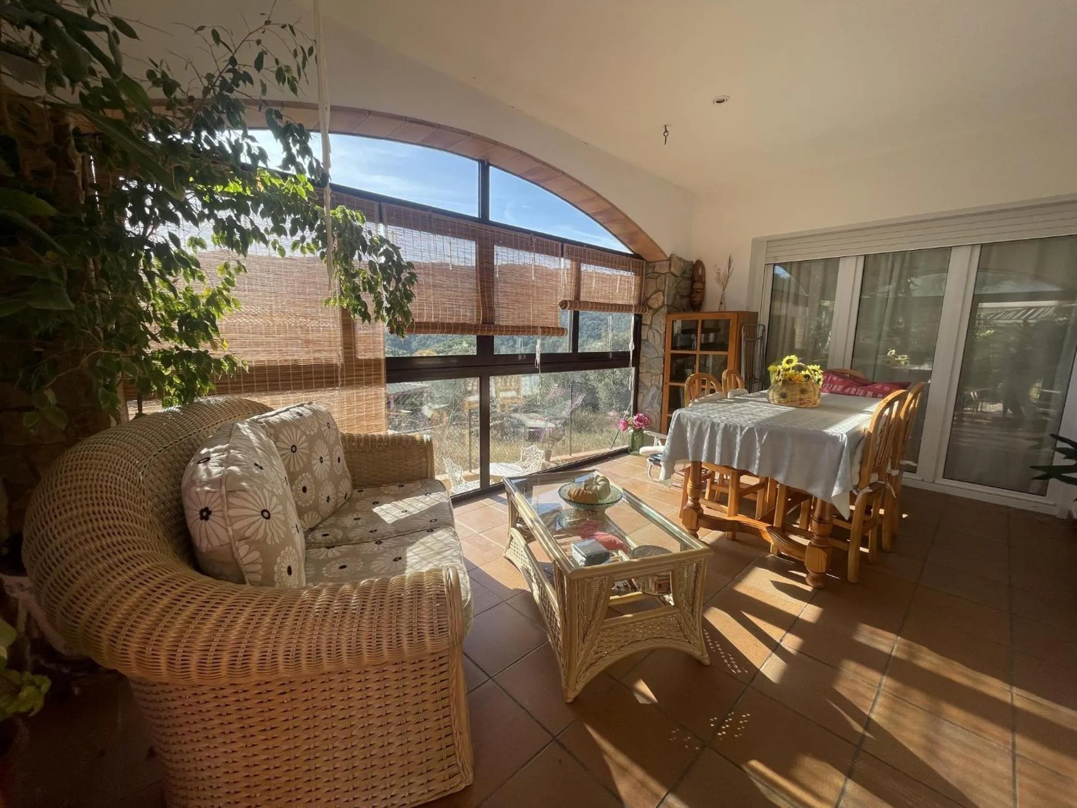 La Nova by Costabravaway