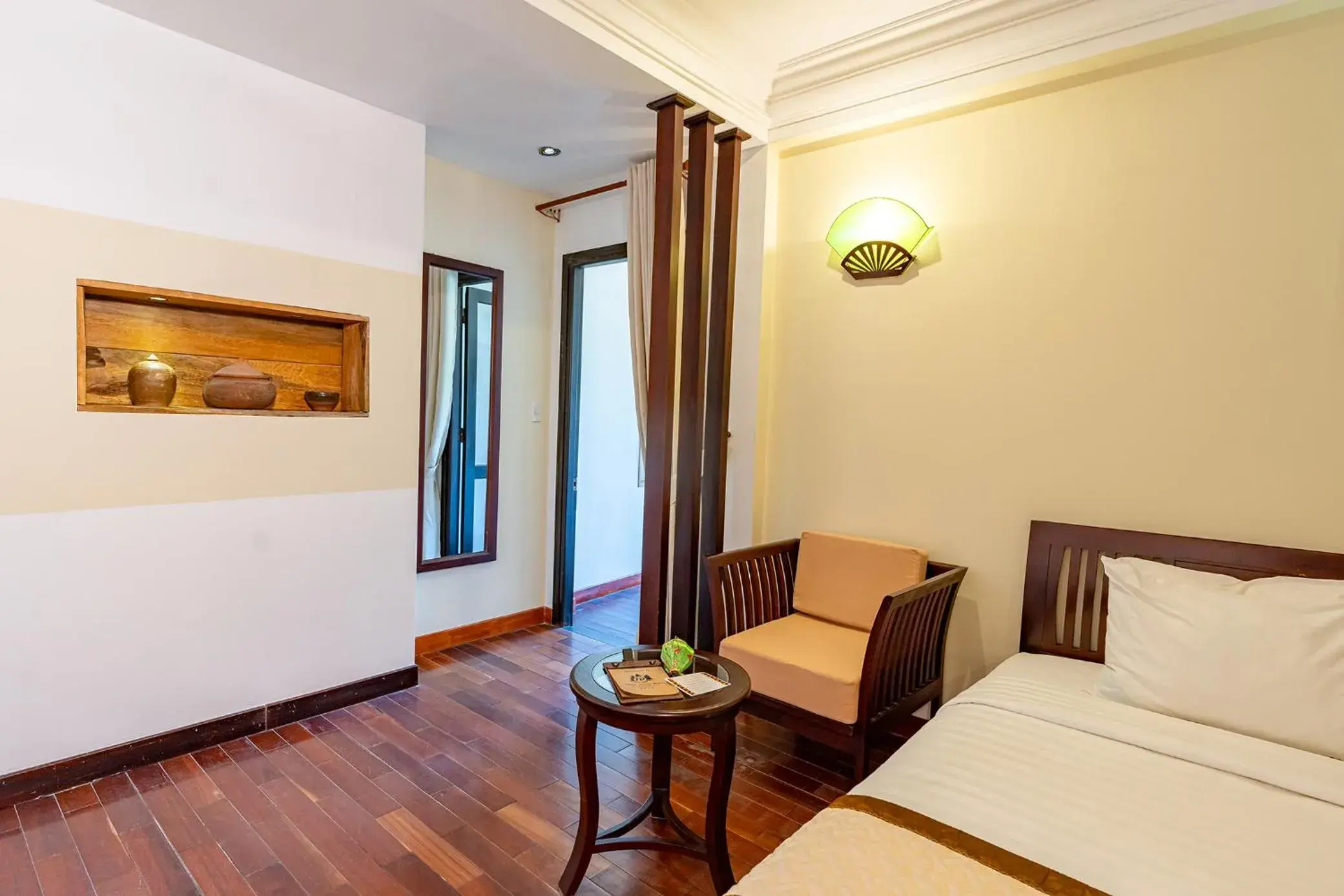 Deluxe Twin Room in ANNAM HERITAGE Boutique Hotel & Spa Deluxe Twin Room in ANNAM HERITAGE Boutique Hotel & Spa