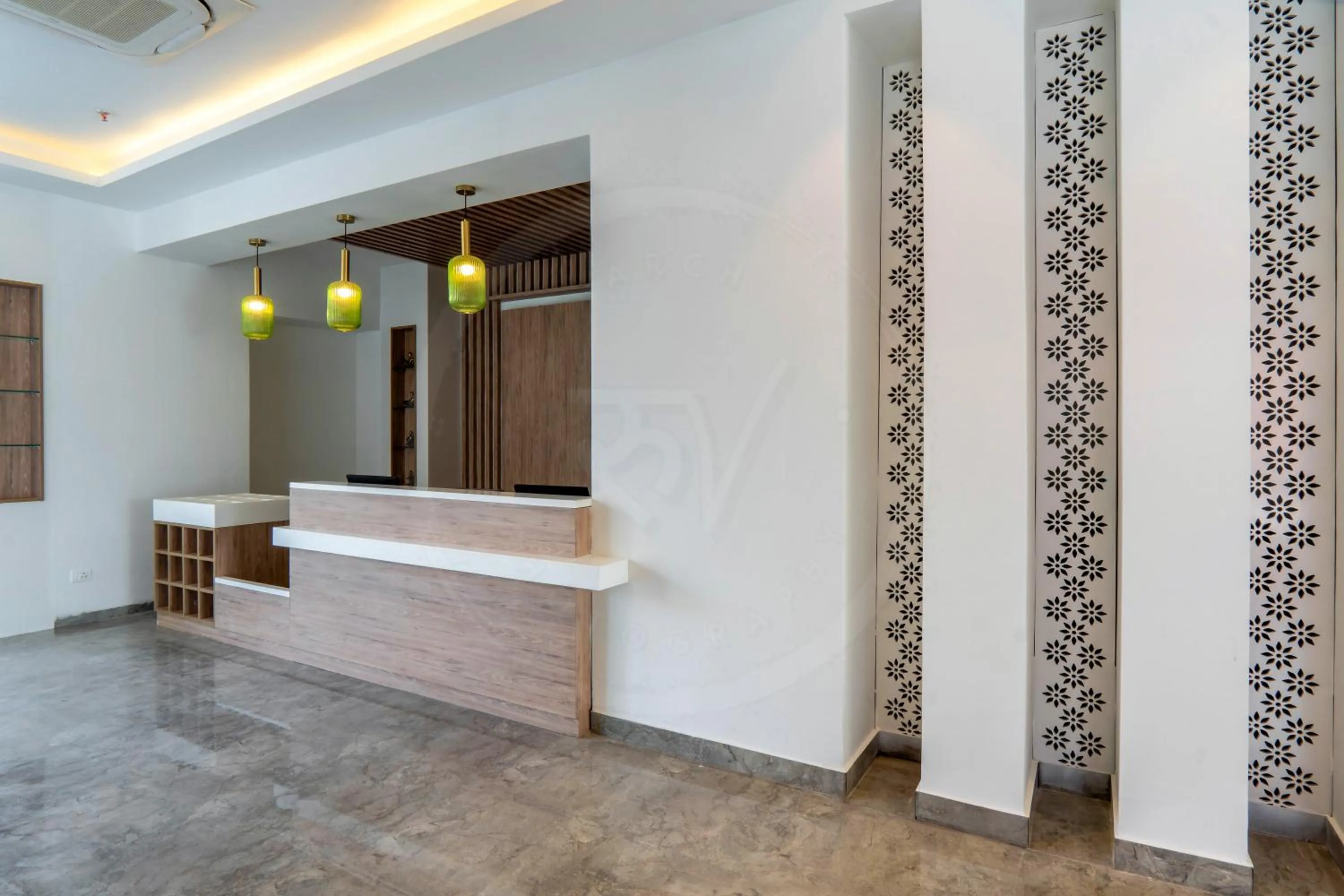 Lobby or reception in Le Roi Dehradun at Dehradun Railway Station