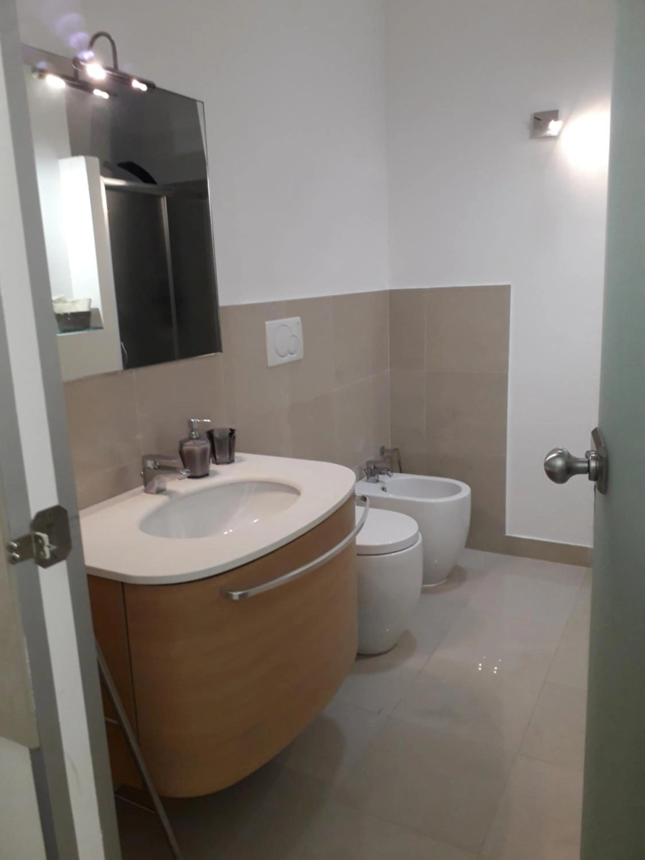 Bathroom in I Templari B&B self-contained