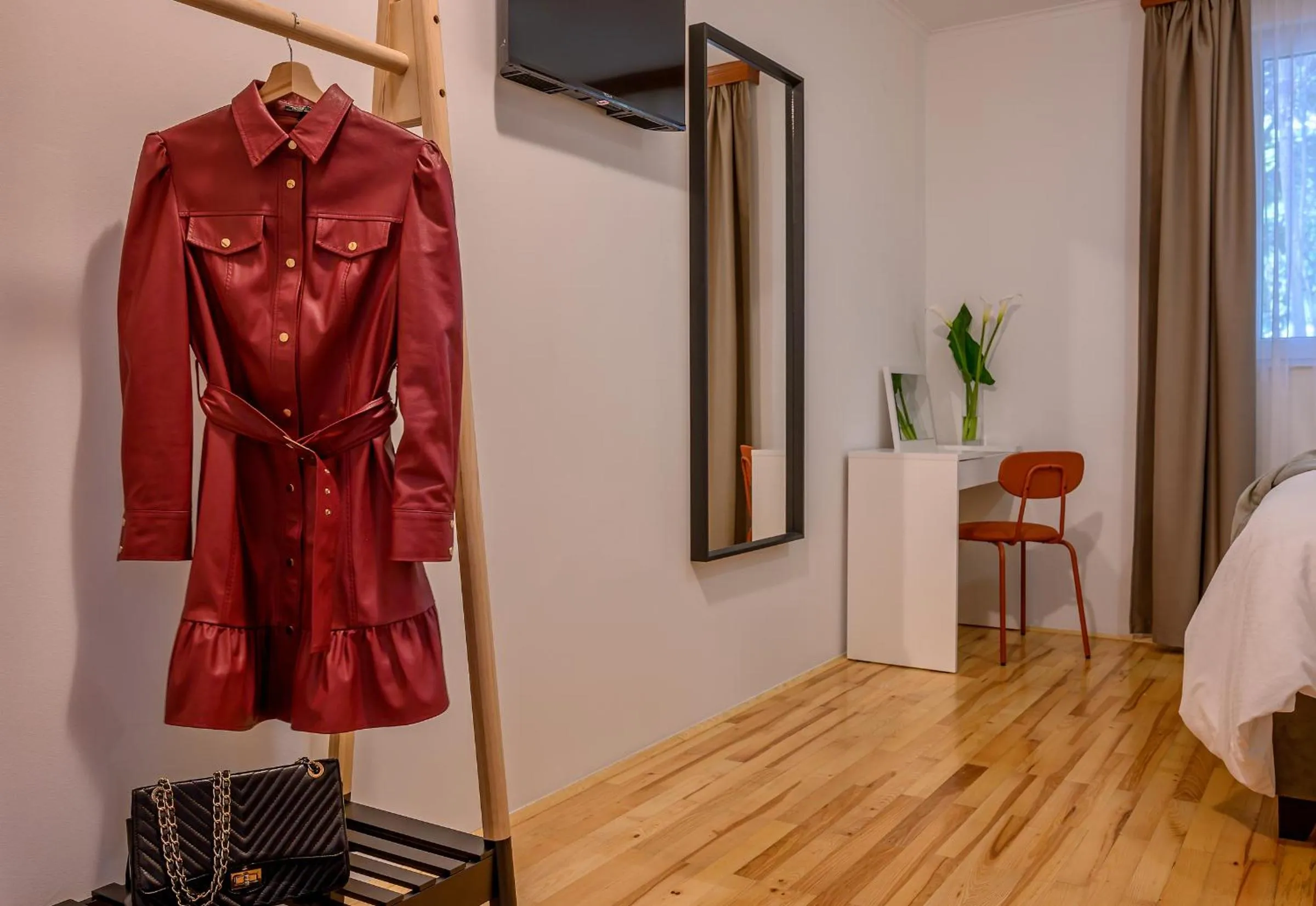 Bed in Yellow house with private parking