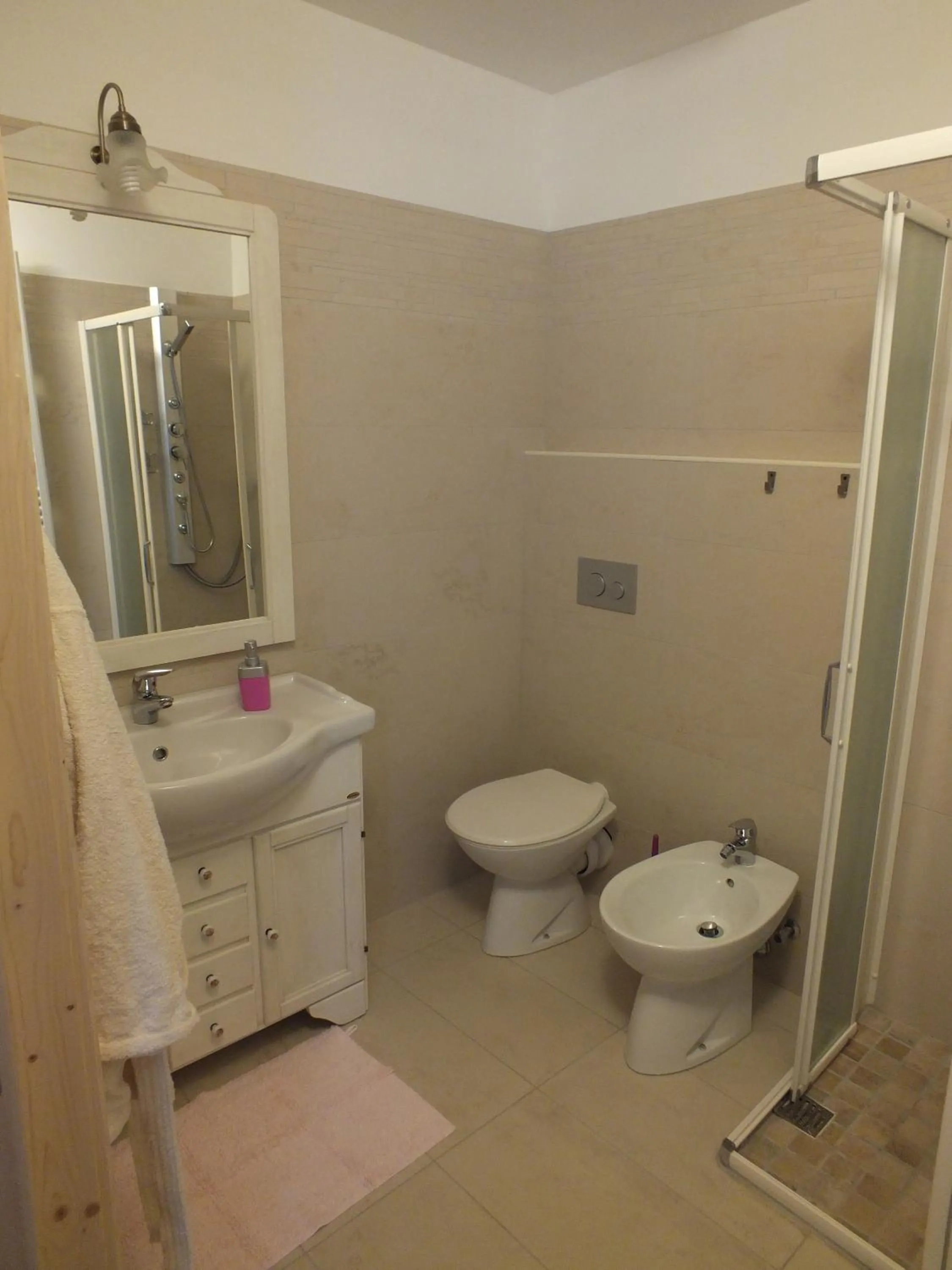 Bathroom in R&B La Gerla Blu