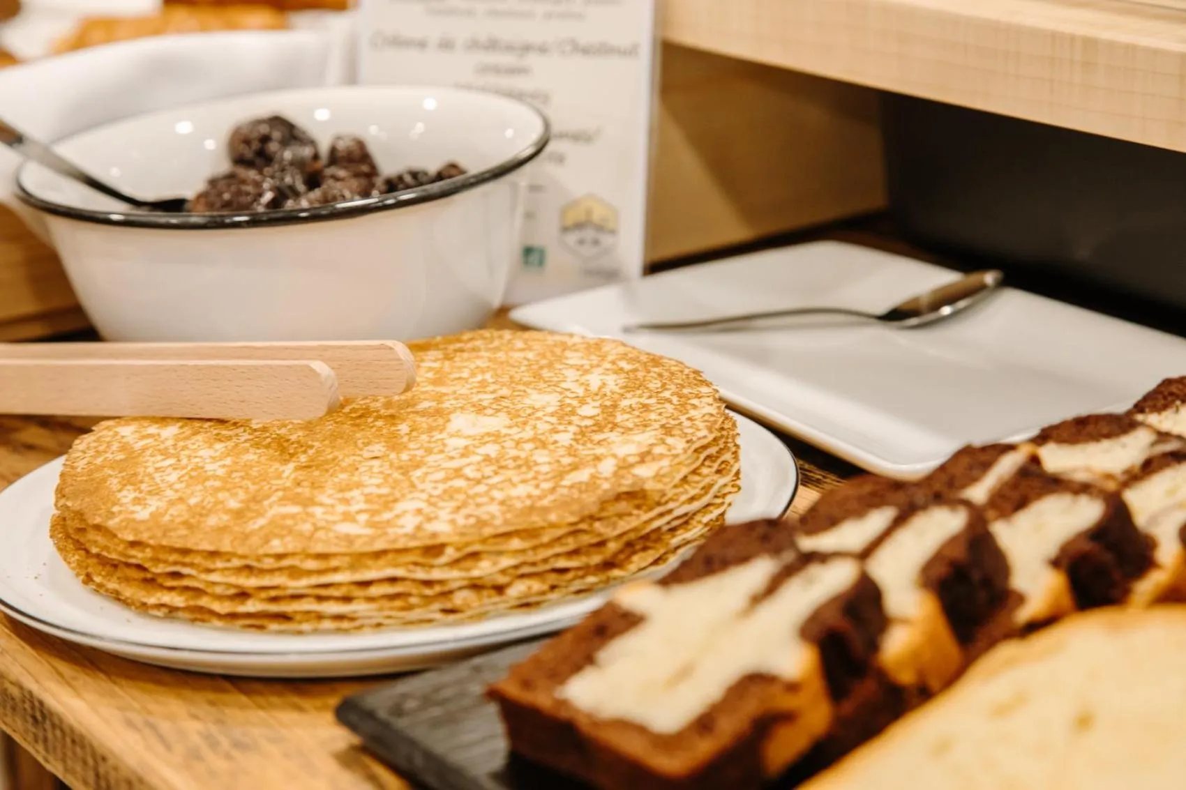 Restaurant/places to eat in Beelodge Hotel Blois Centre