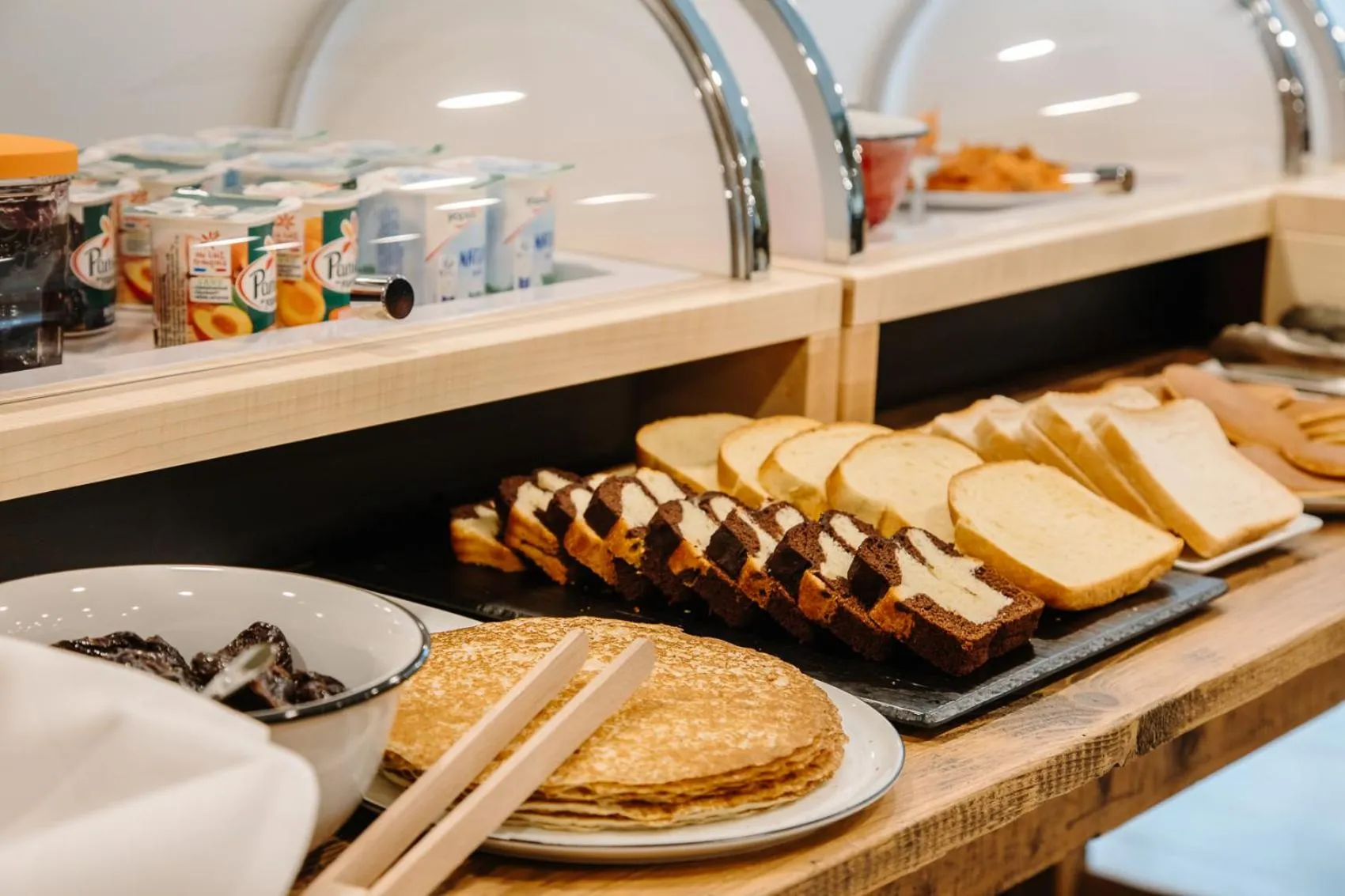 Restaurant/places to eat in Beelodge Hotel Blois Centre