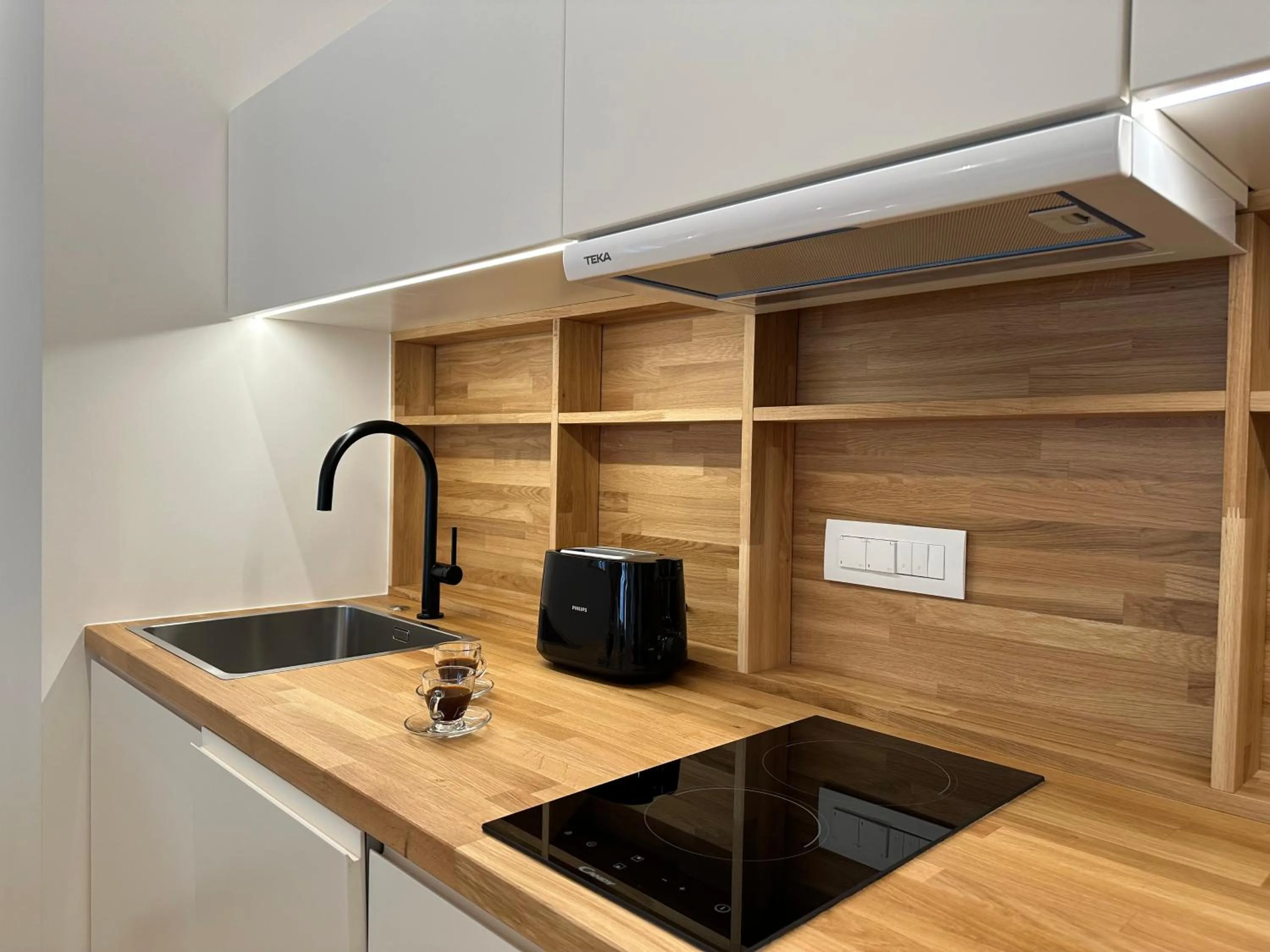 Coffee/tea facilities in AIONION RESIDENCES by K&K
