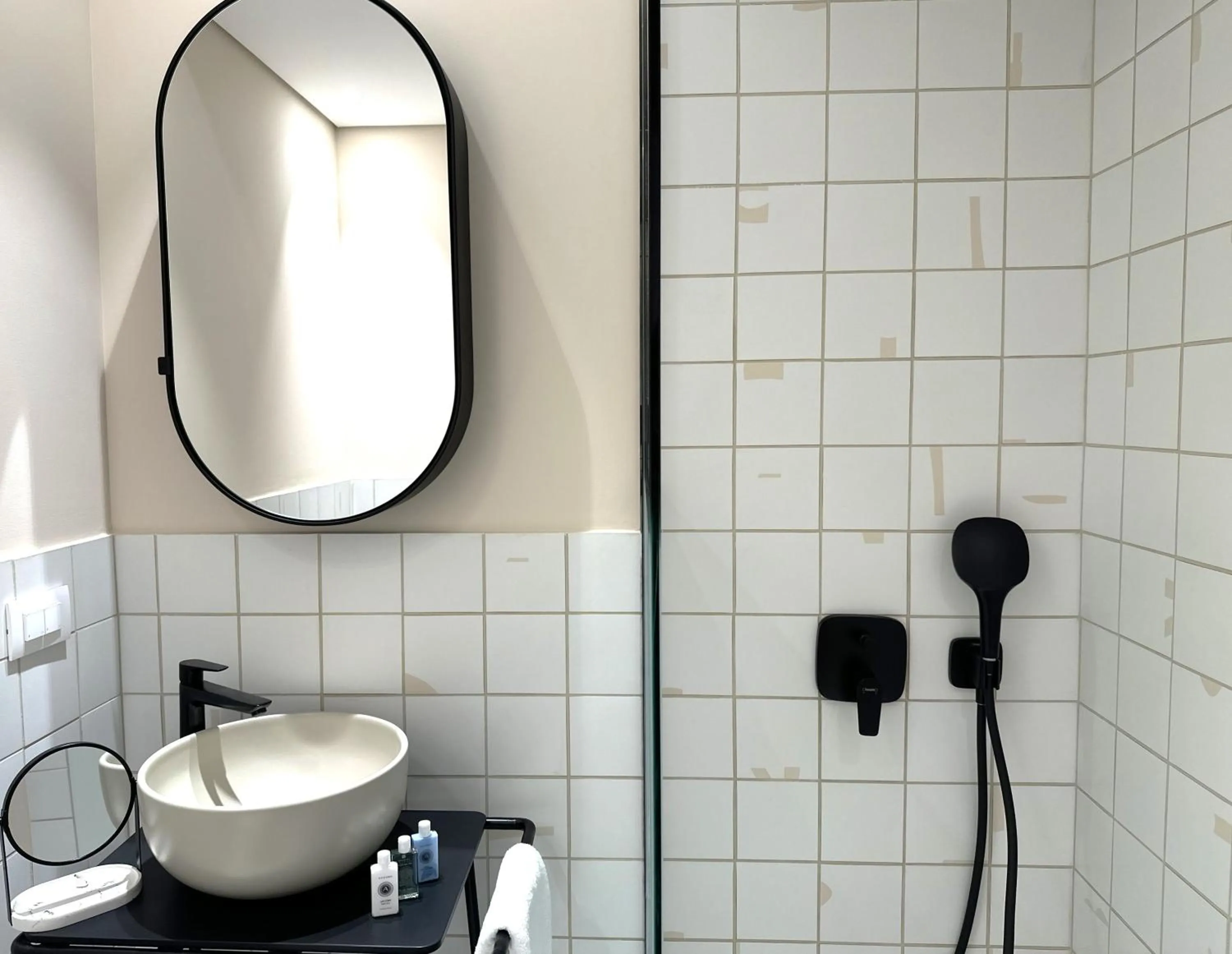 Toilet in AIONION RESIDENCES by K&K