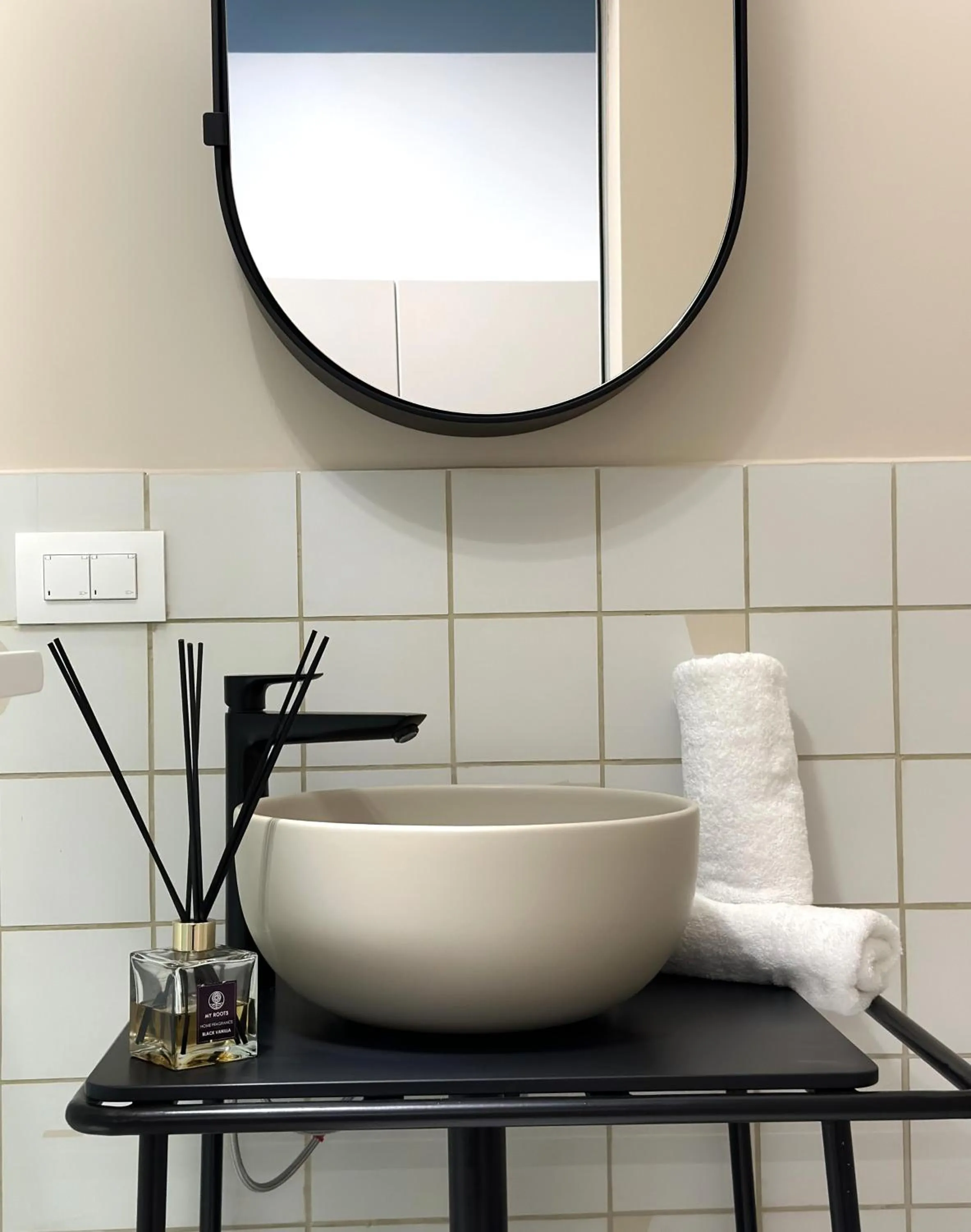 Bathroom in AIONION RESIDENCES by K&K