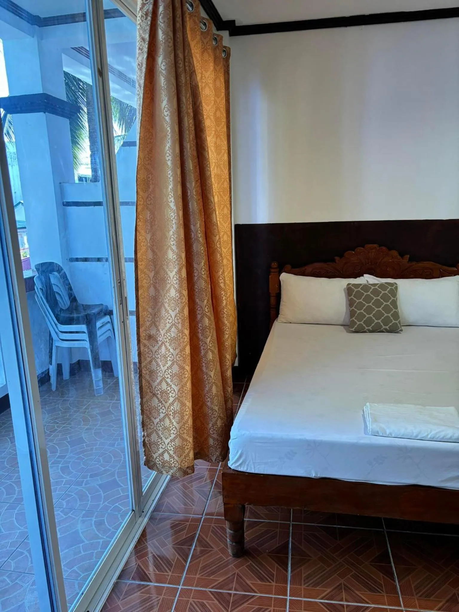 Bed in VILLA LOURDES RESORT