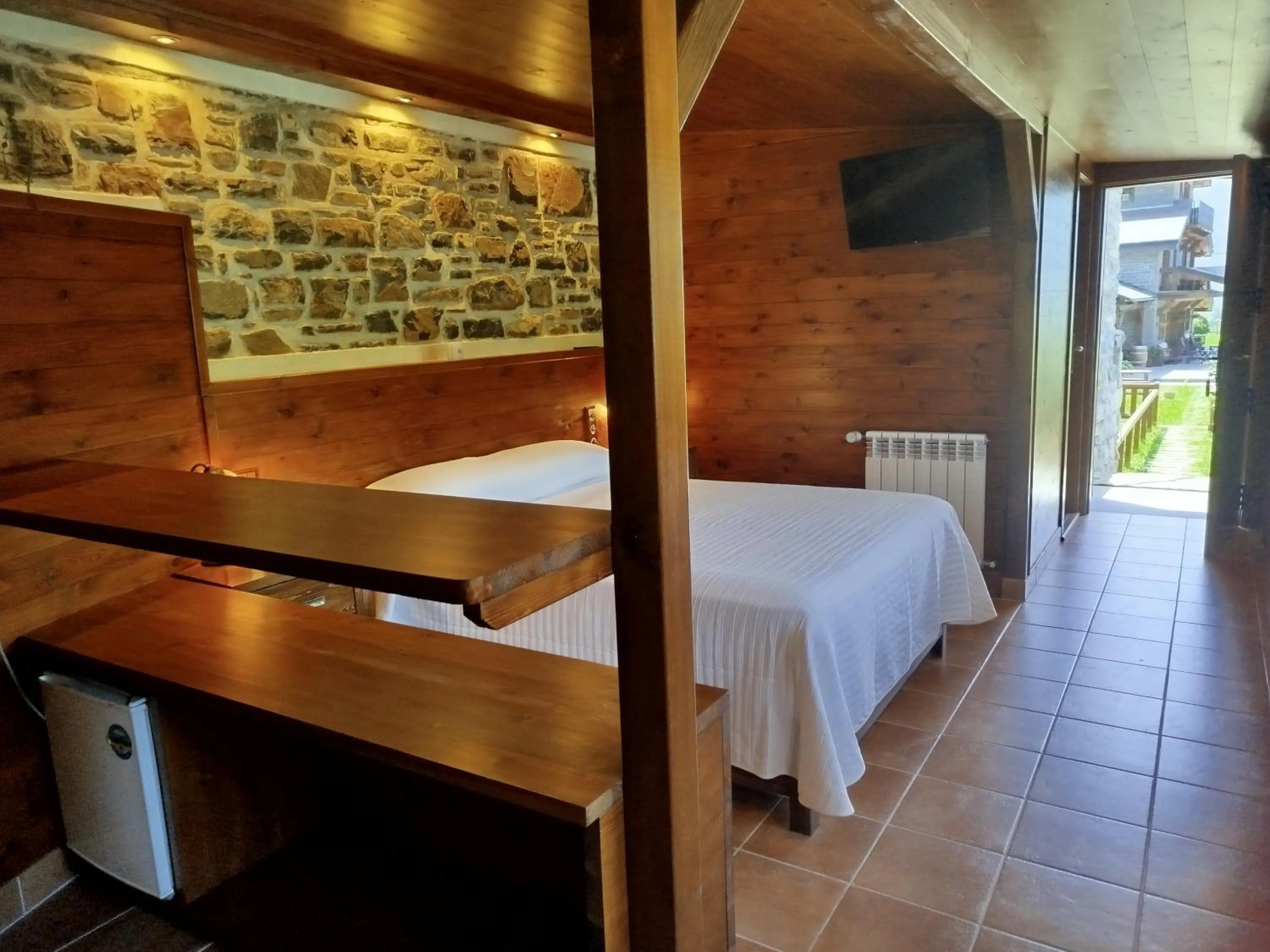 Photo of the whole room, Bed in Hotel Rural El Portón de Murillo
