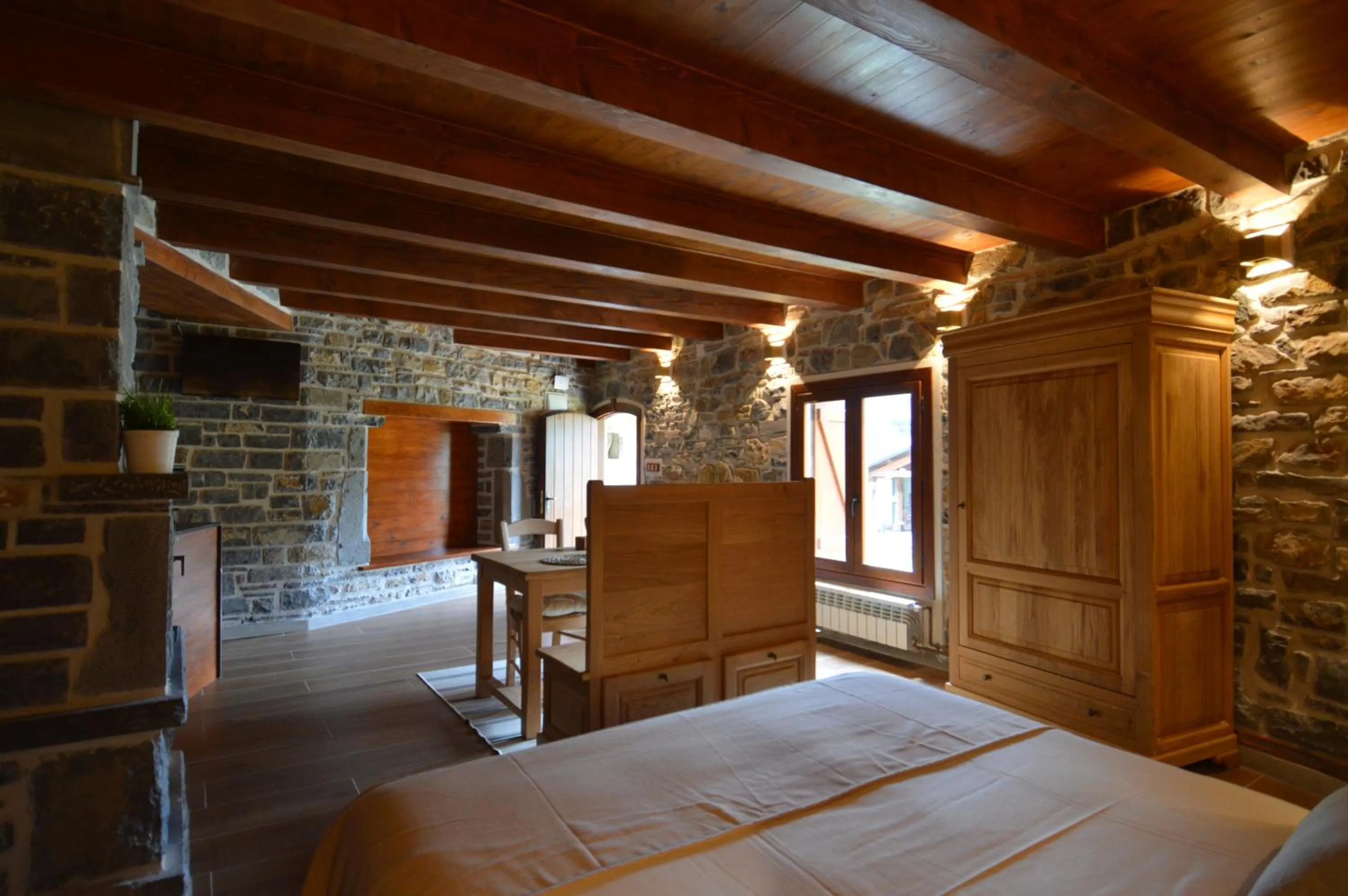 Photo of the whole room, Bed in Hotel Rural El Portón de Murillo