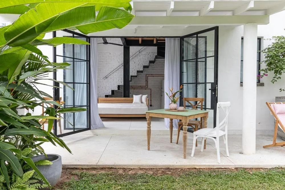 Living room in Miss Ceylon