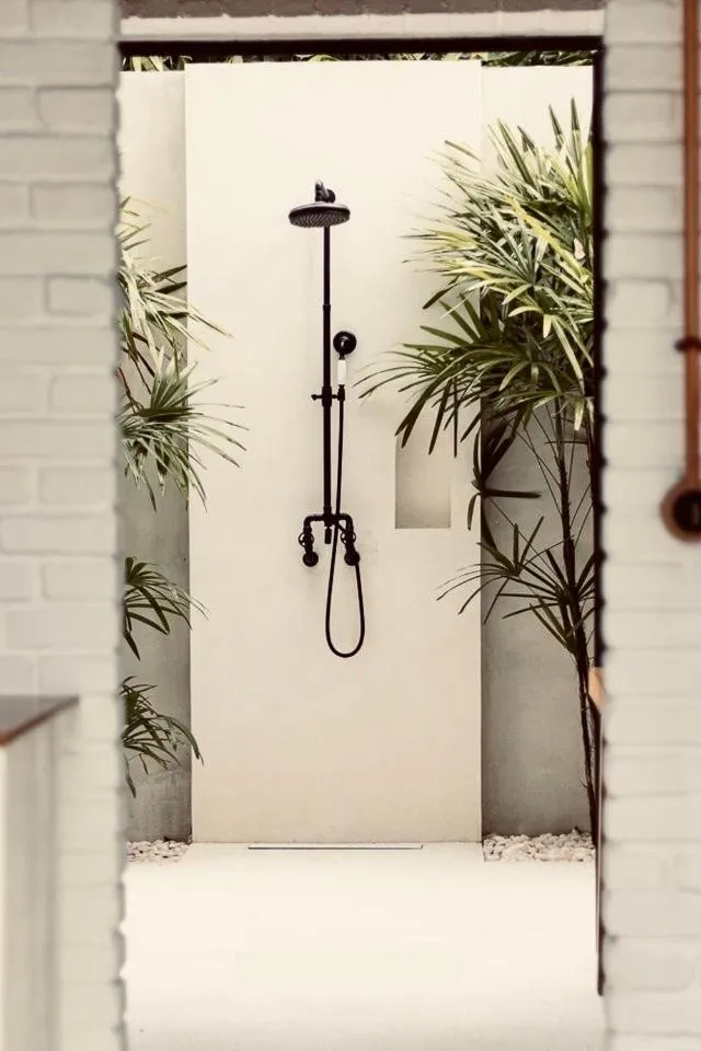 Shower in Miss Ceylon