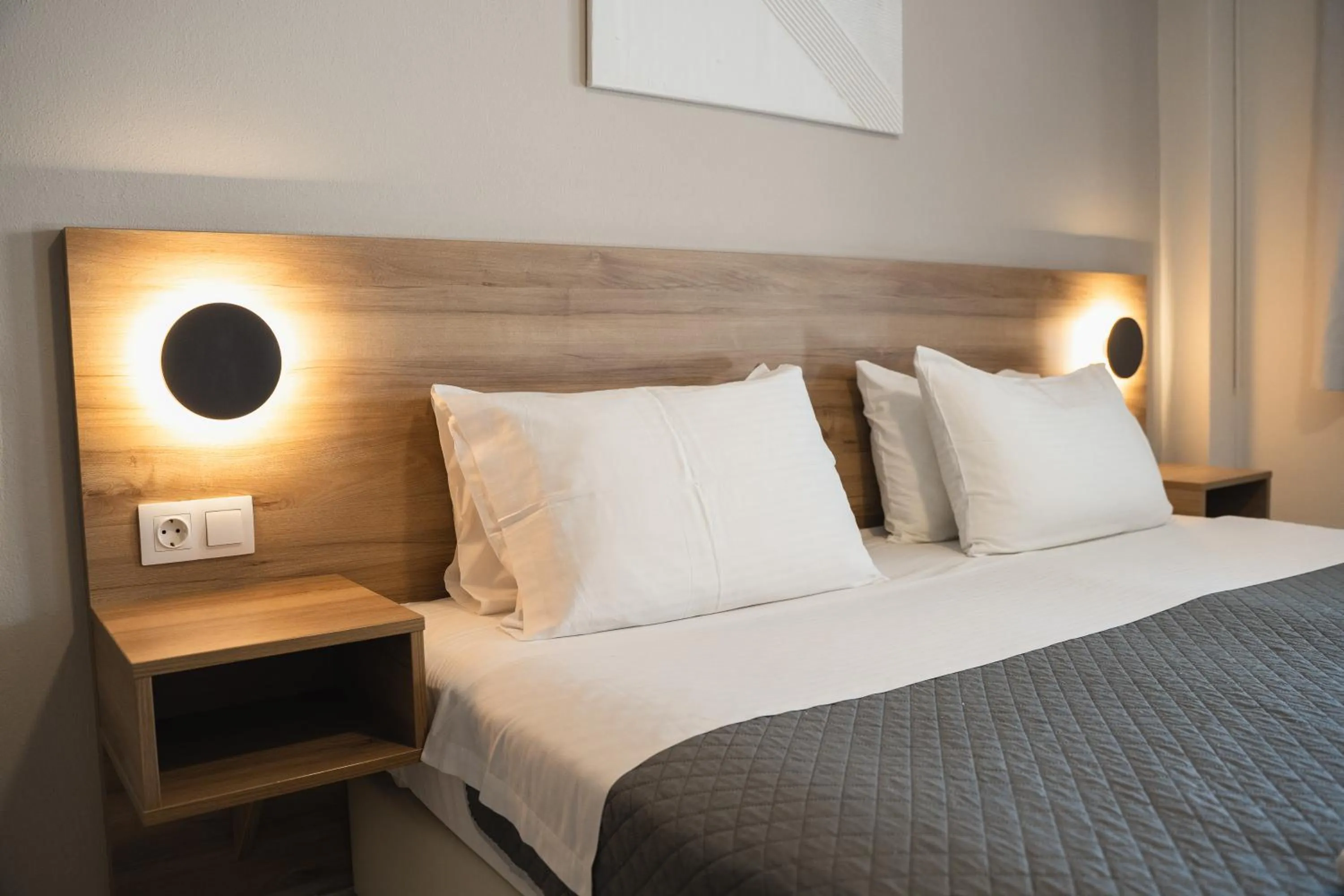 Bed in Yria Beach Hotel