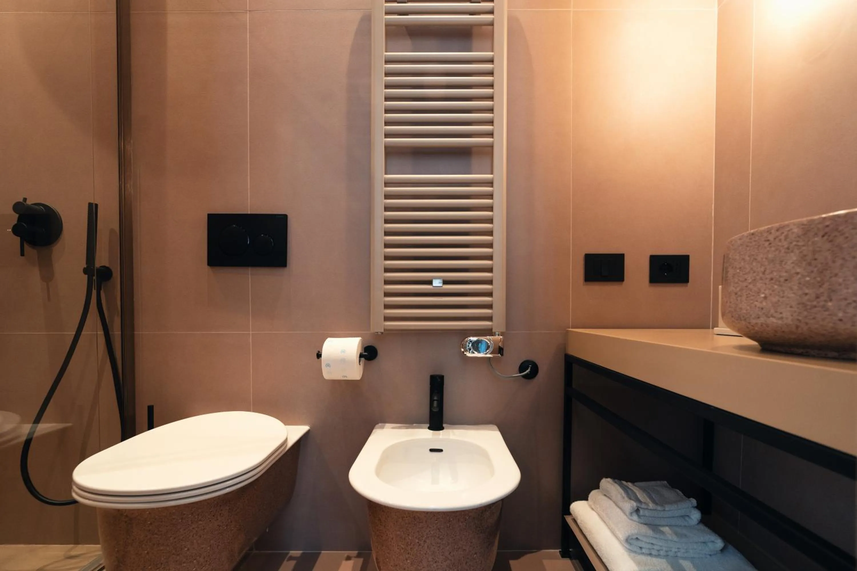 Bathroom in The Flow - Via Del Corso