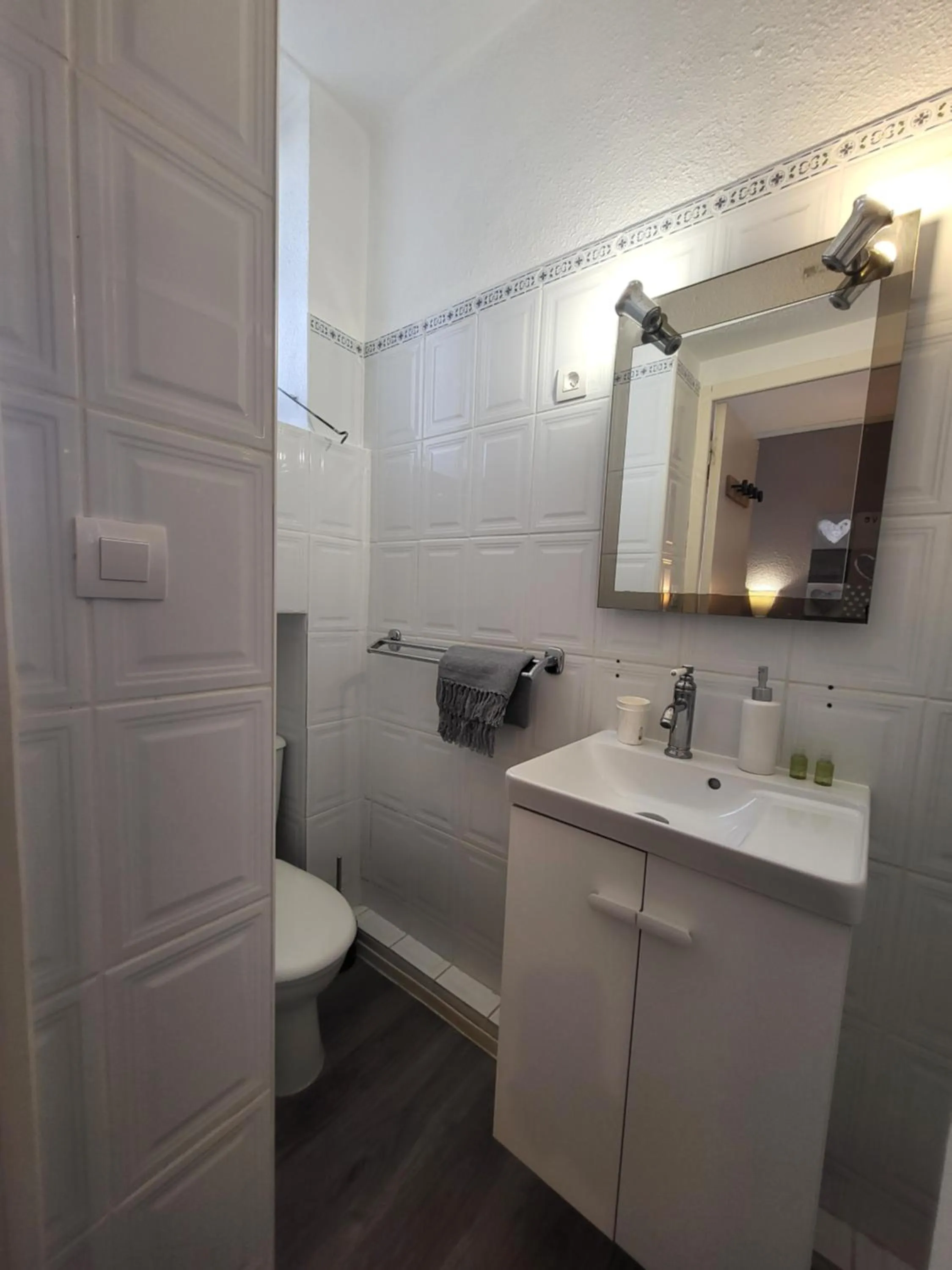 Bedroom in Hôtel Le Chalet