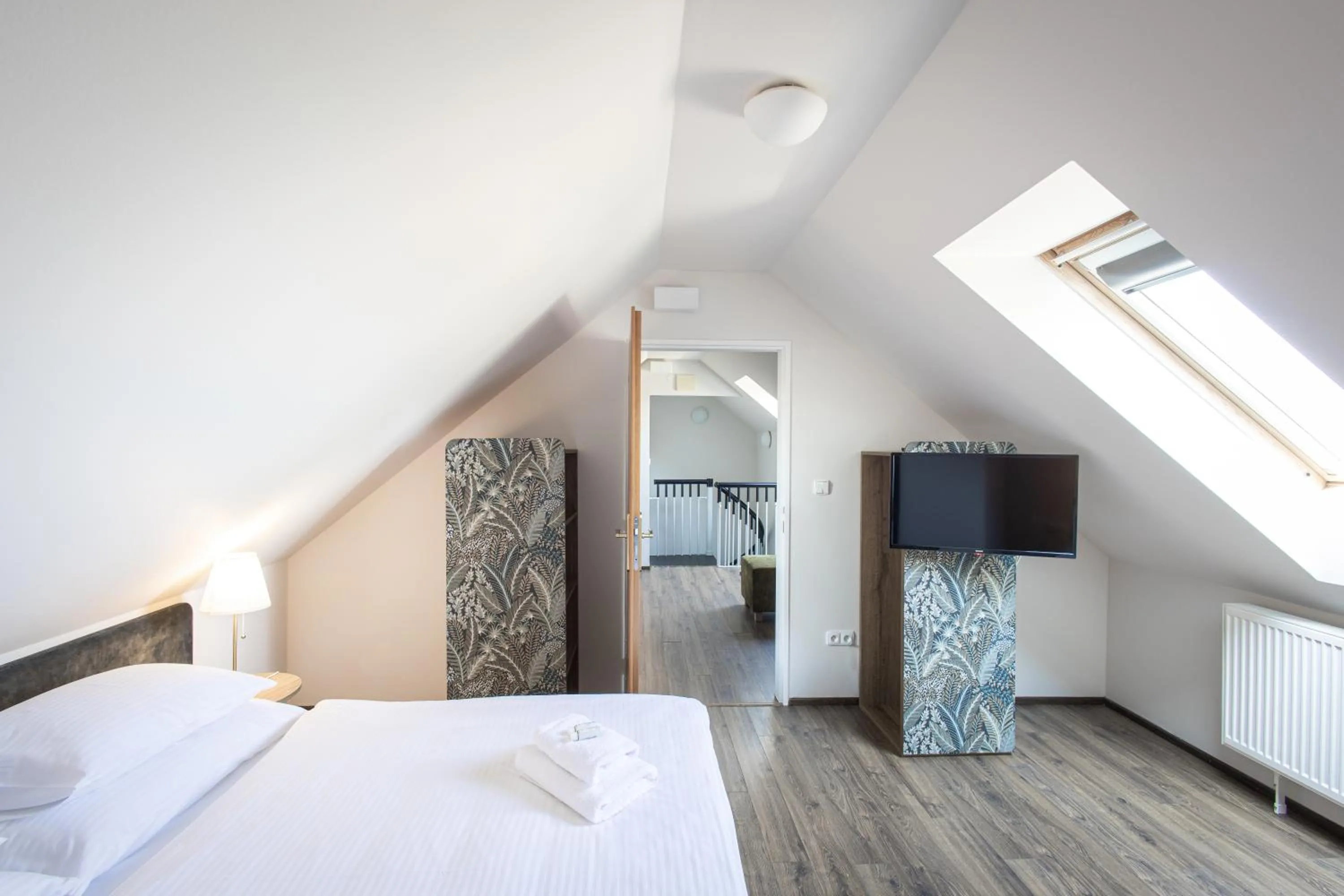 furniture, Bed in Hotel Tanzberg Mikulov