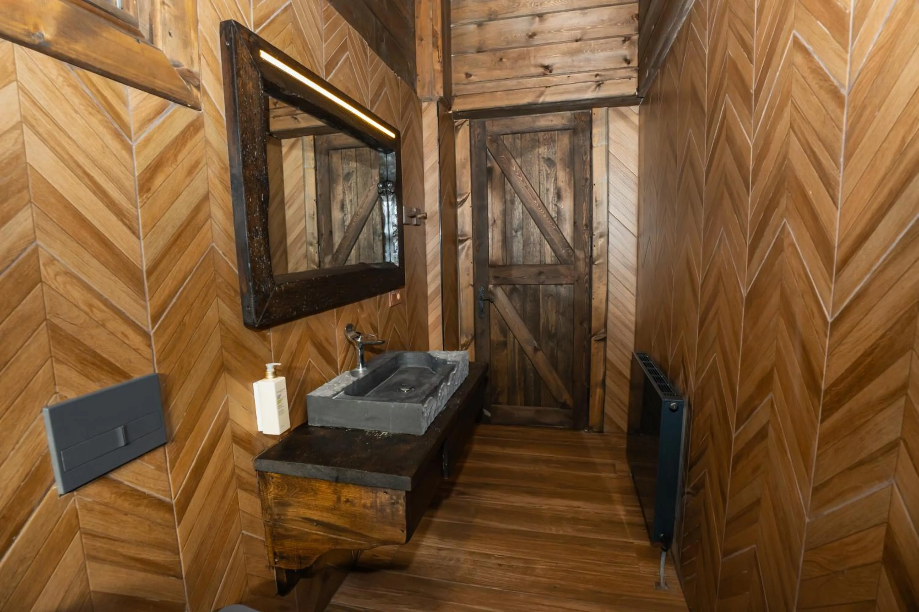 Bİ ABANT MASALI VİLLAGE HOTEL