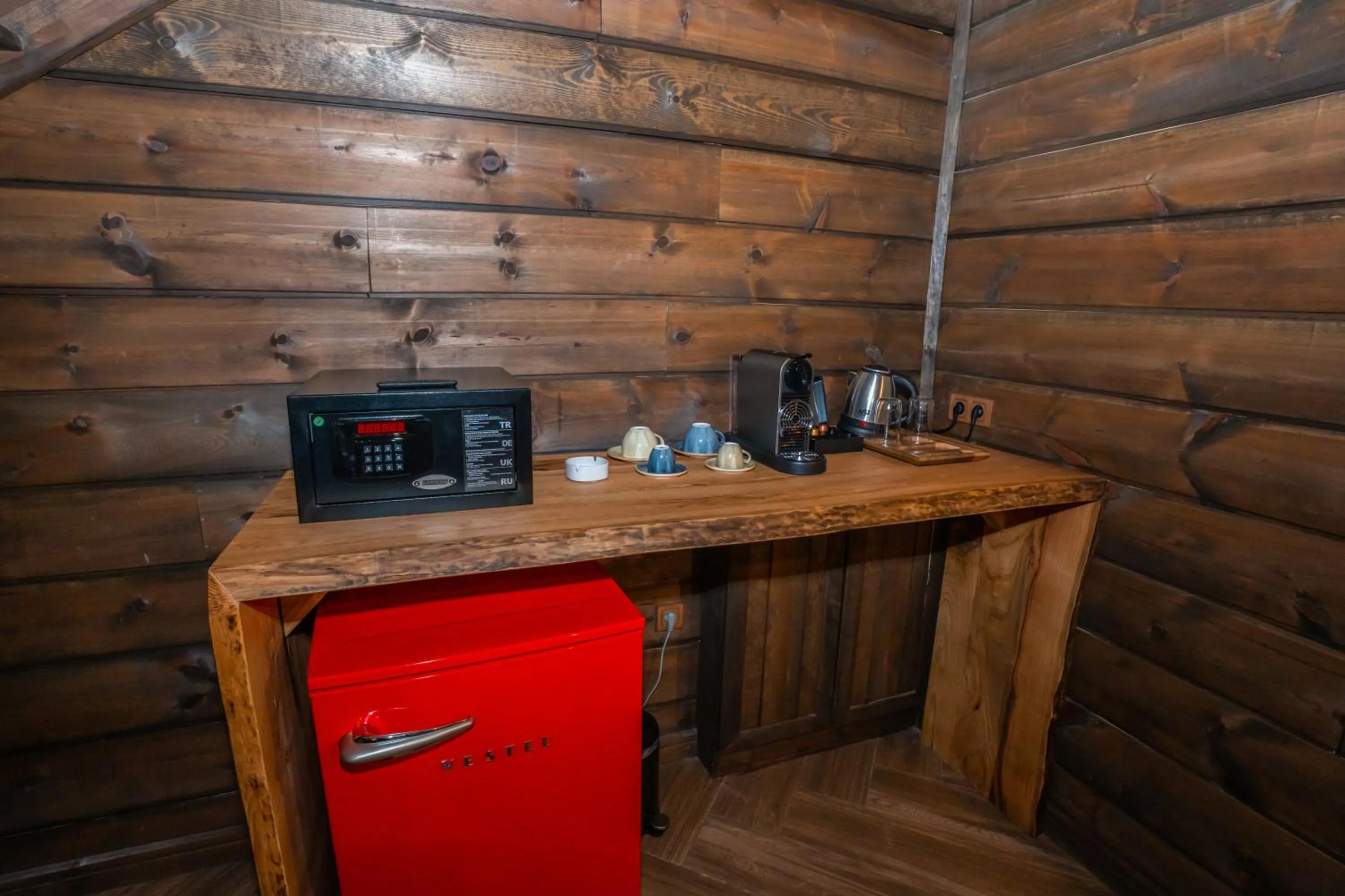 Bİ ABANT MASALI VİLLAGE HOTEL