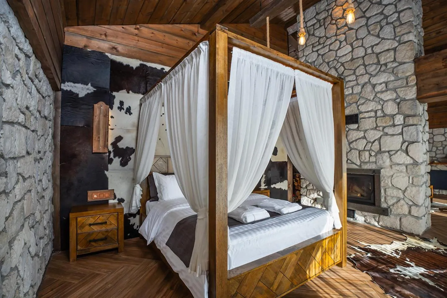 Bed in Bİ ABANT MASALI VİLLAGE HOTEL