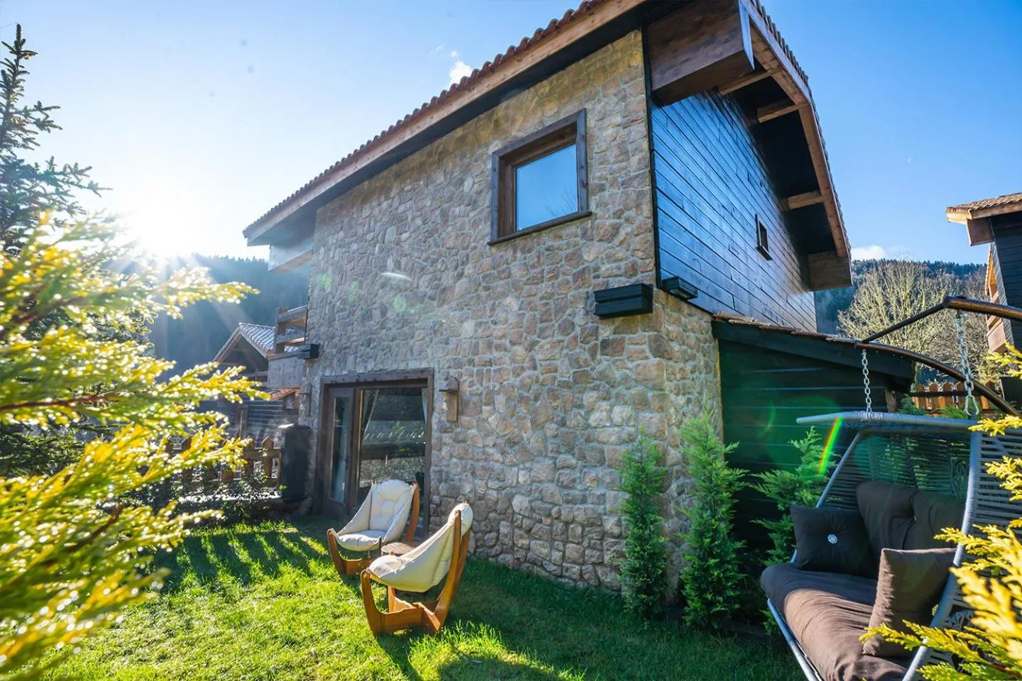 Garden in Bİ ABANT MASALI VİLLAGE HOTEL