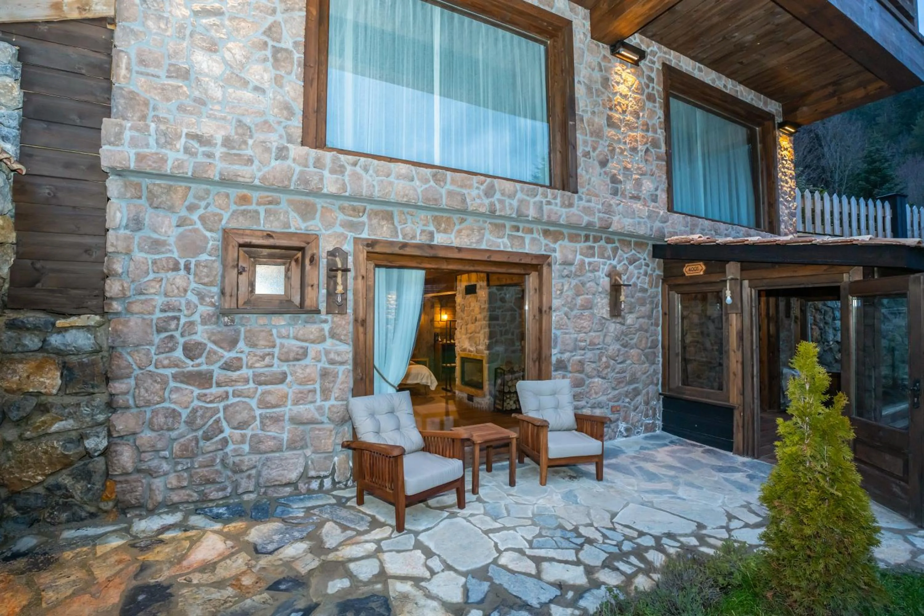 Bİ ABANT MASALI VİLLAGE HOTEL