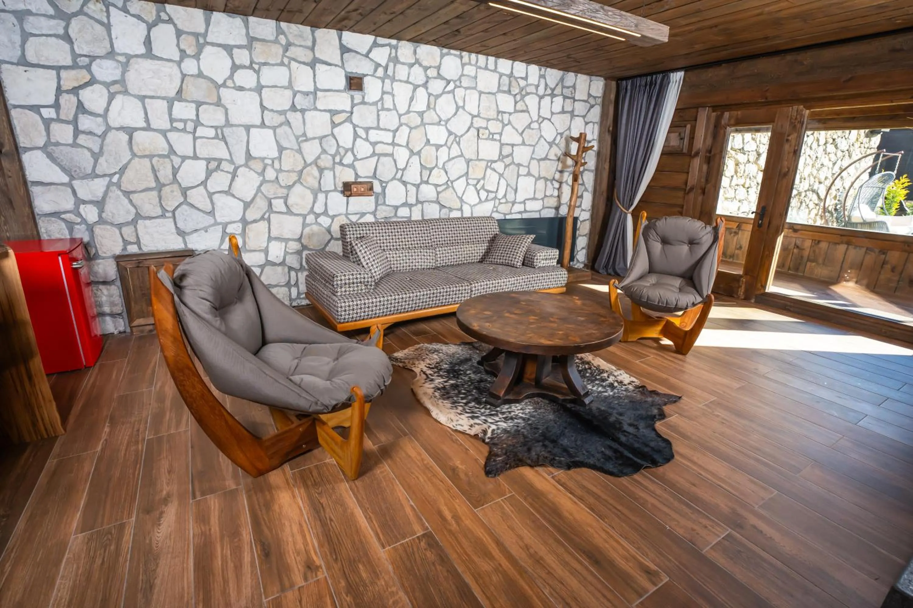 Bİ ABANT MASALI VİLLAGE HOTEL